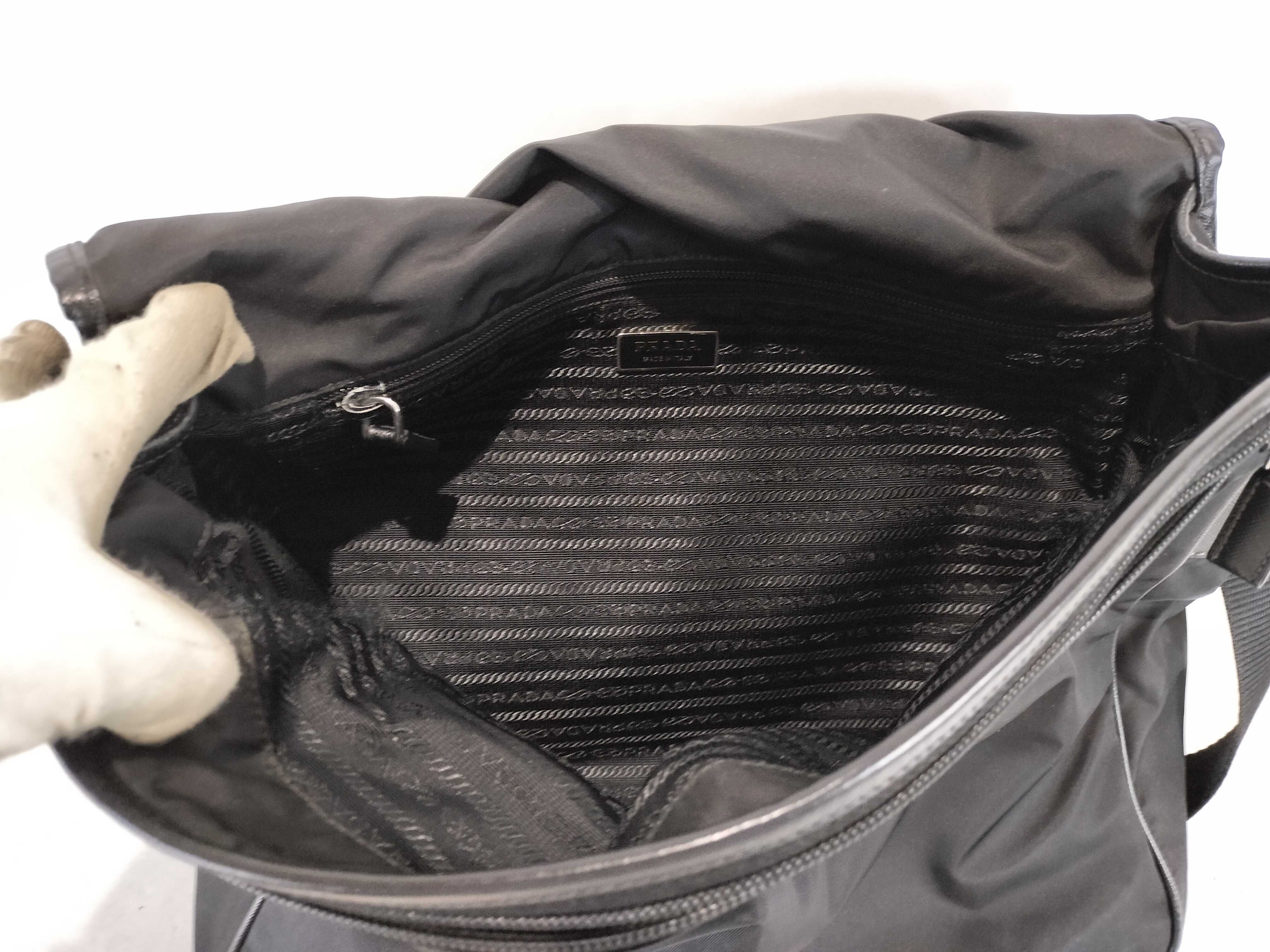 Nylon Messenger Bag Shoulder Bag — view 10