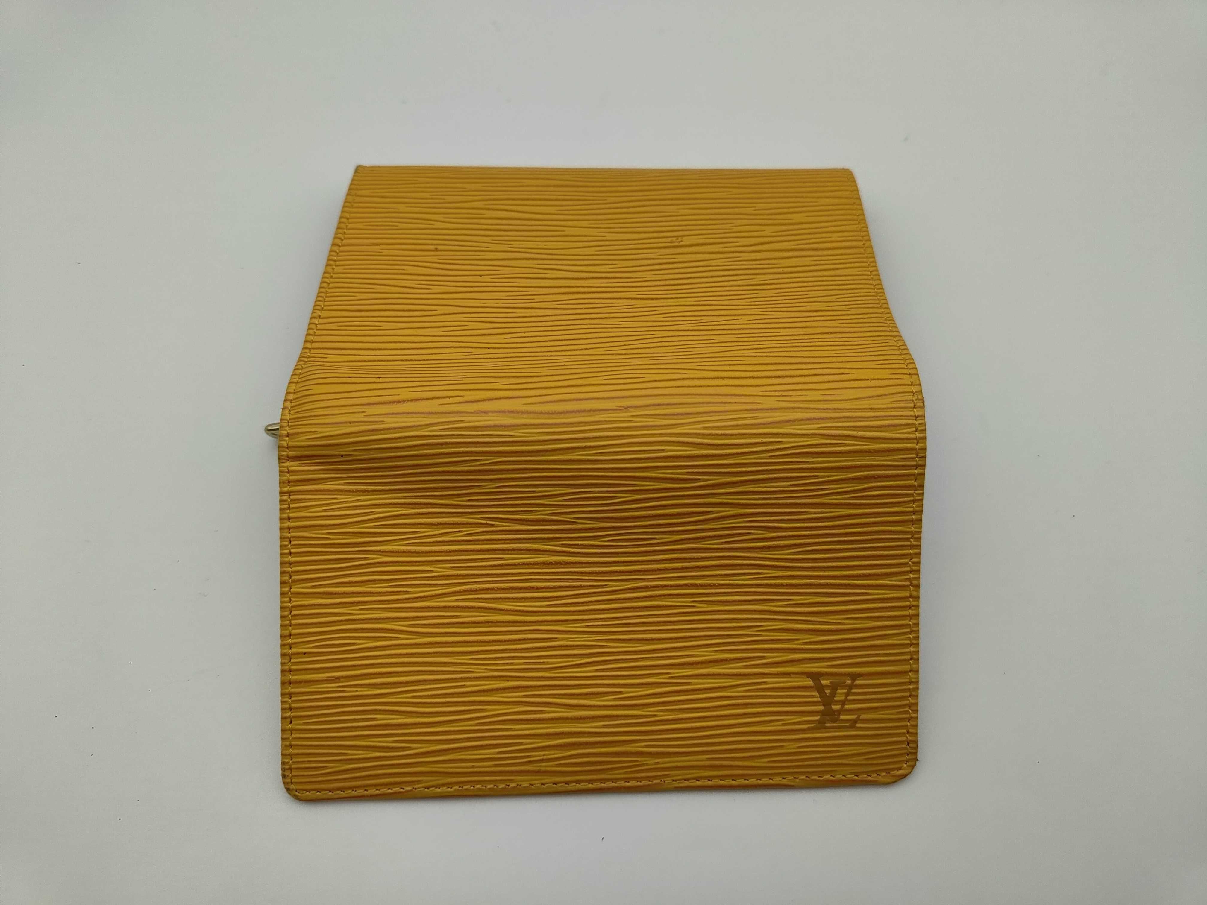 wallet — view 11
