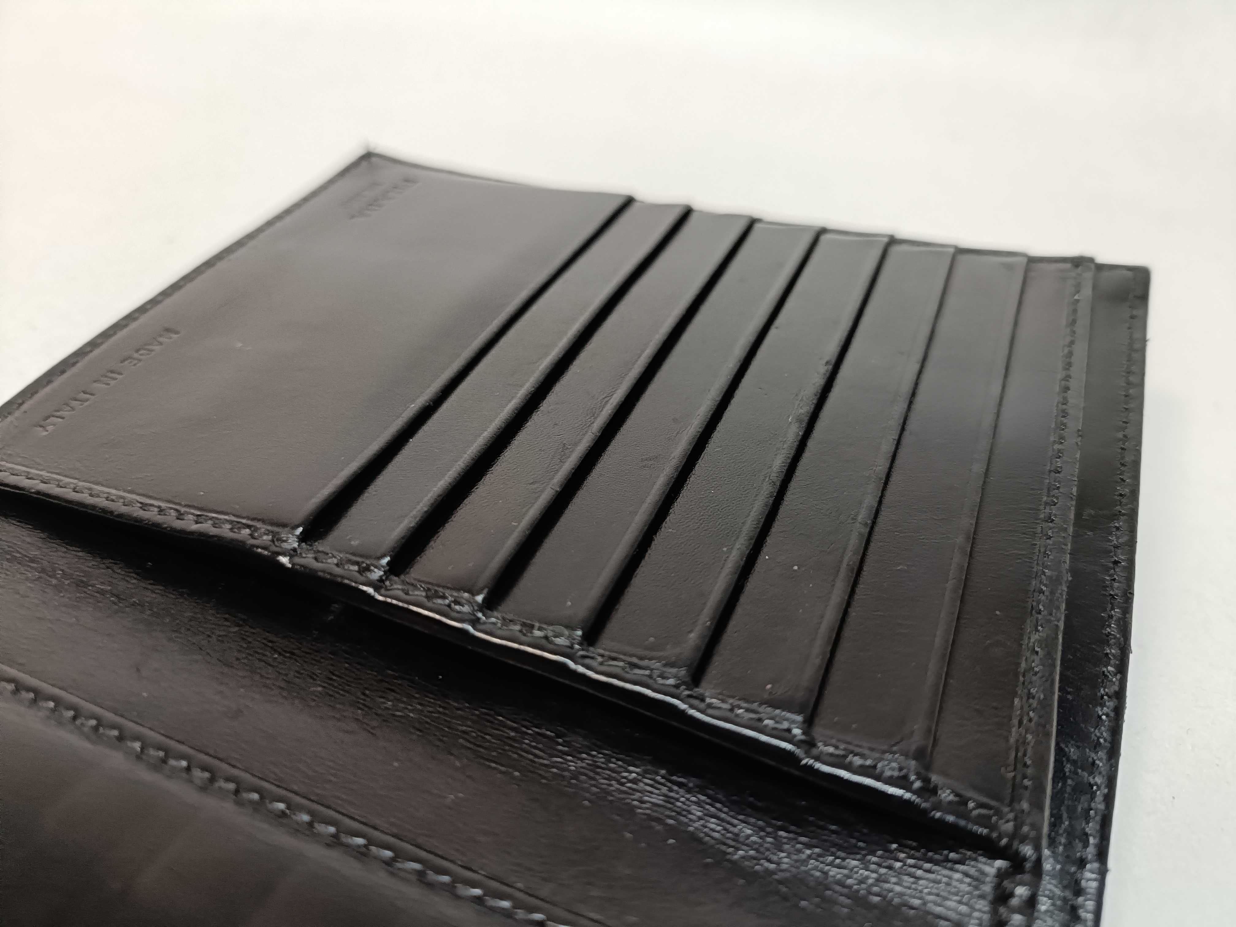 tri-fold wallet — view 13