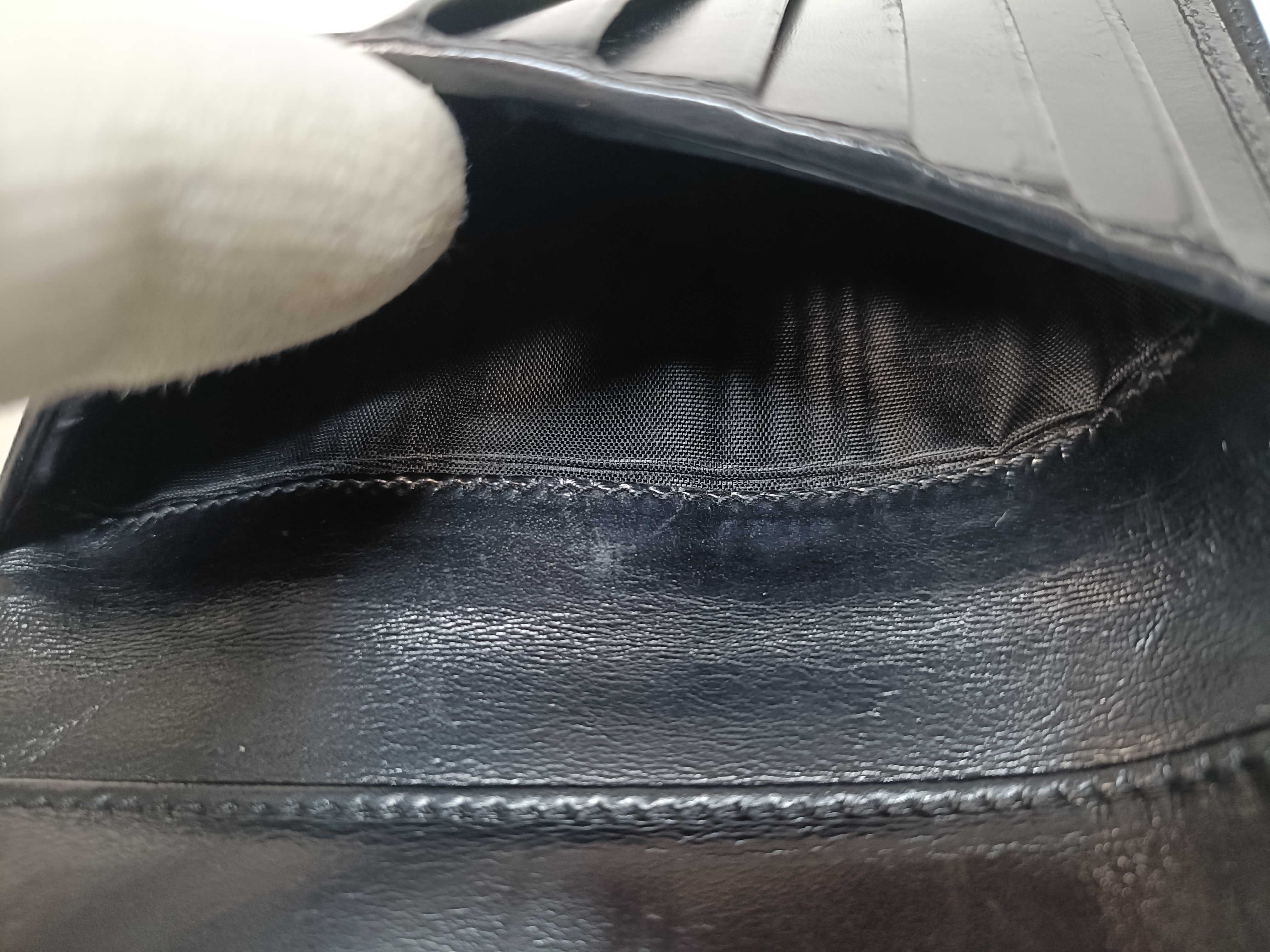 tri-fold wallet — view 14