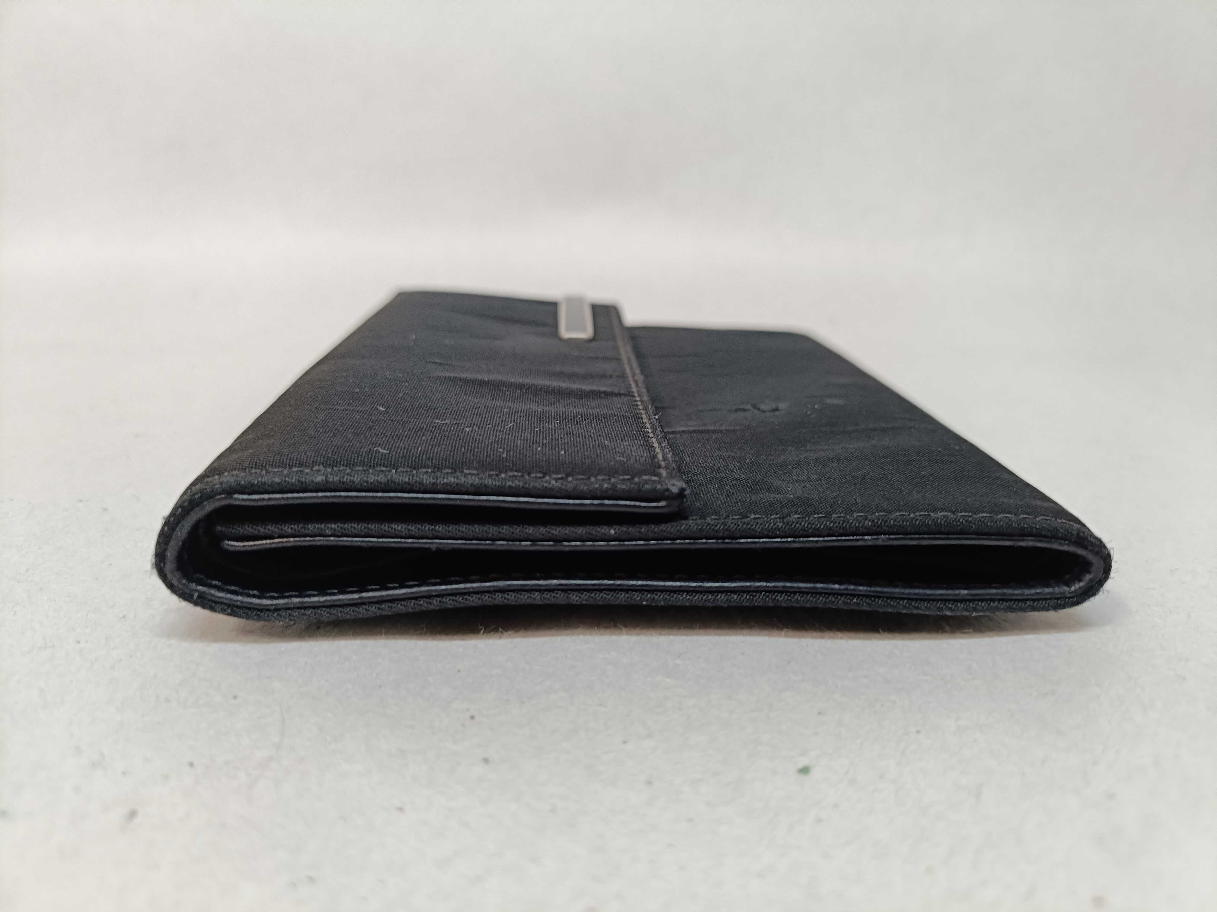 tri-fold wallet — view 3