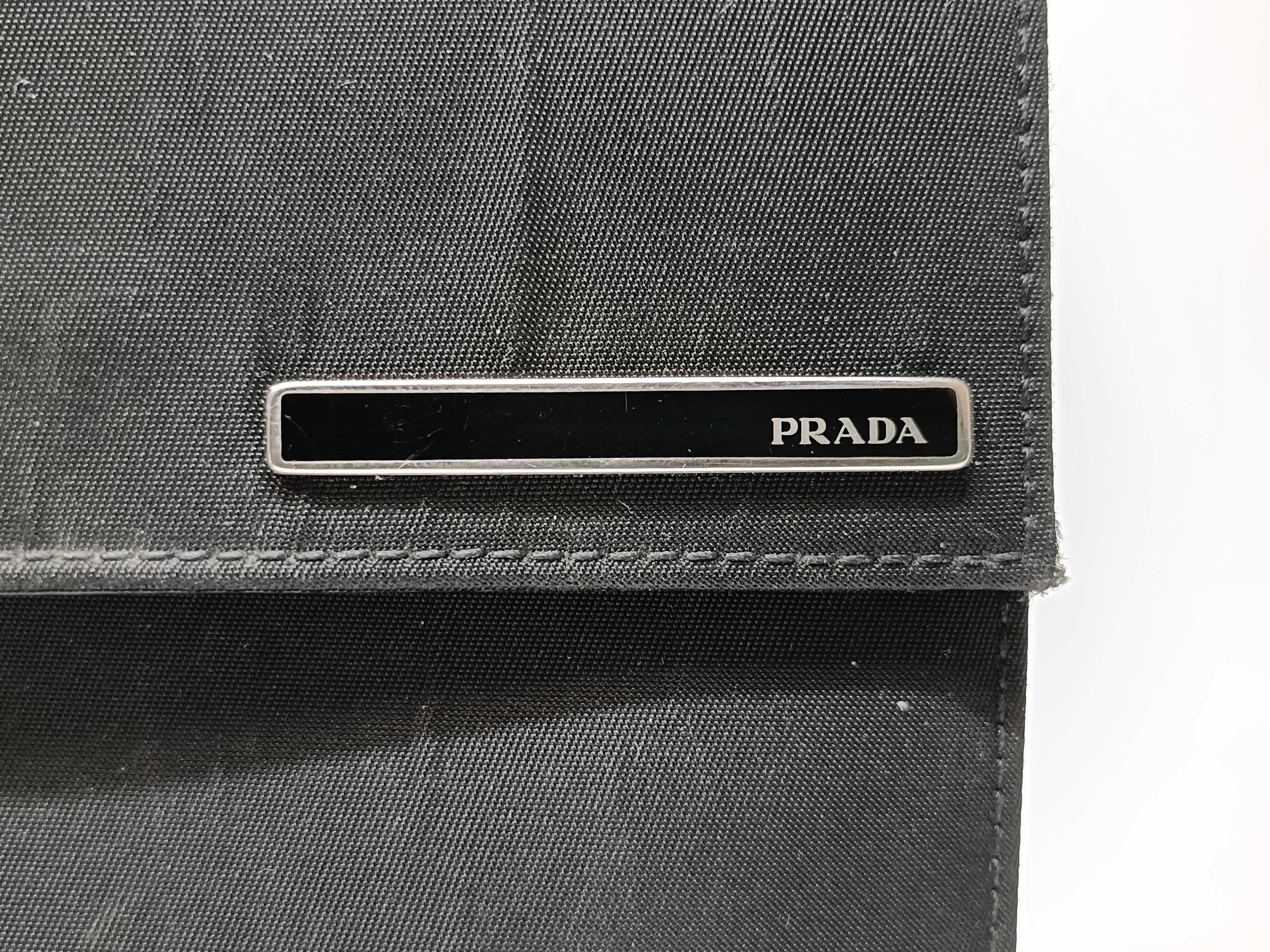 tri-fold wallet — view 7