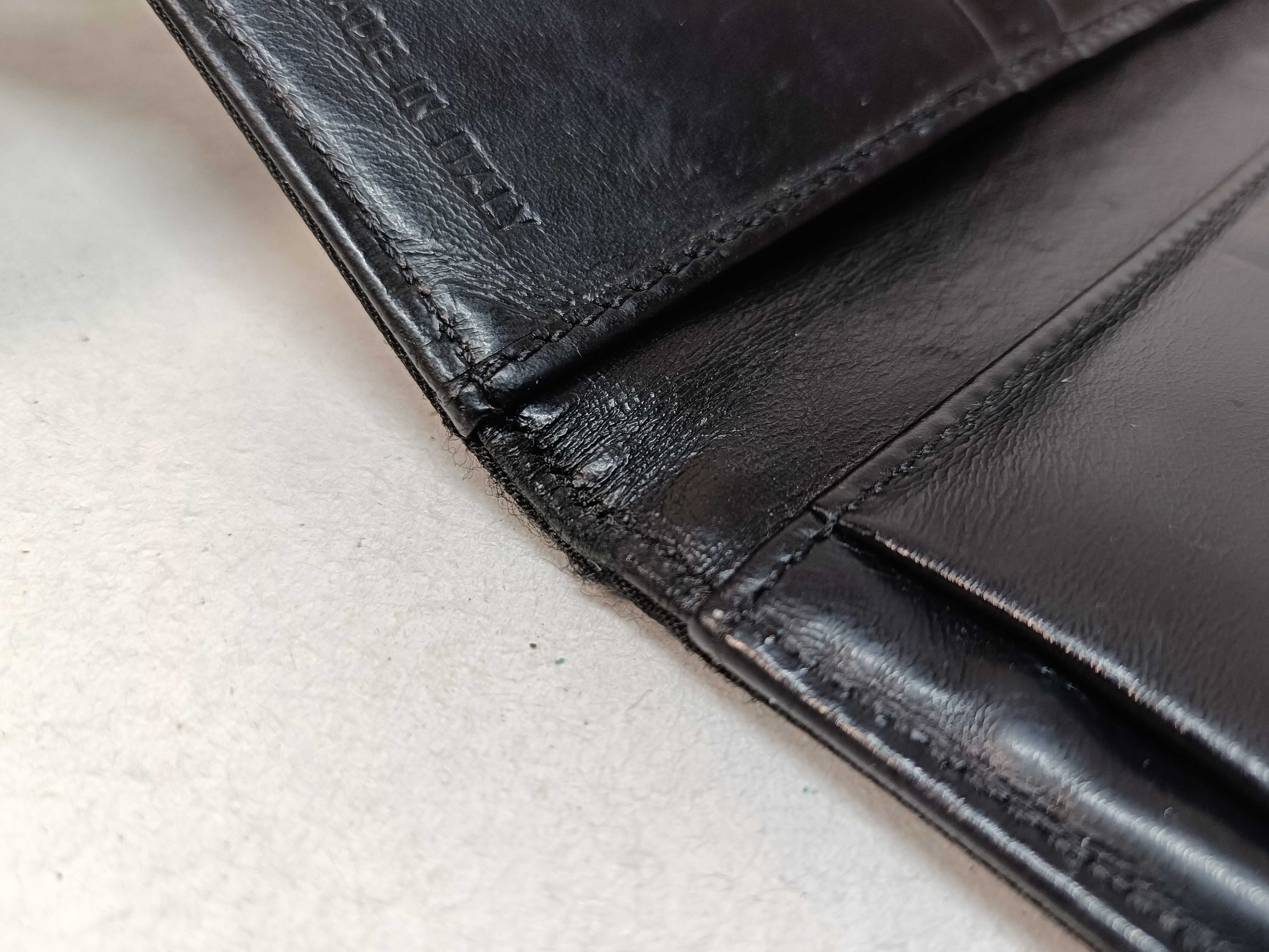 tri-fold wallet — view 9