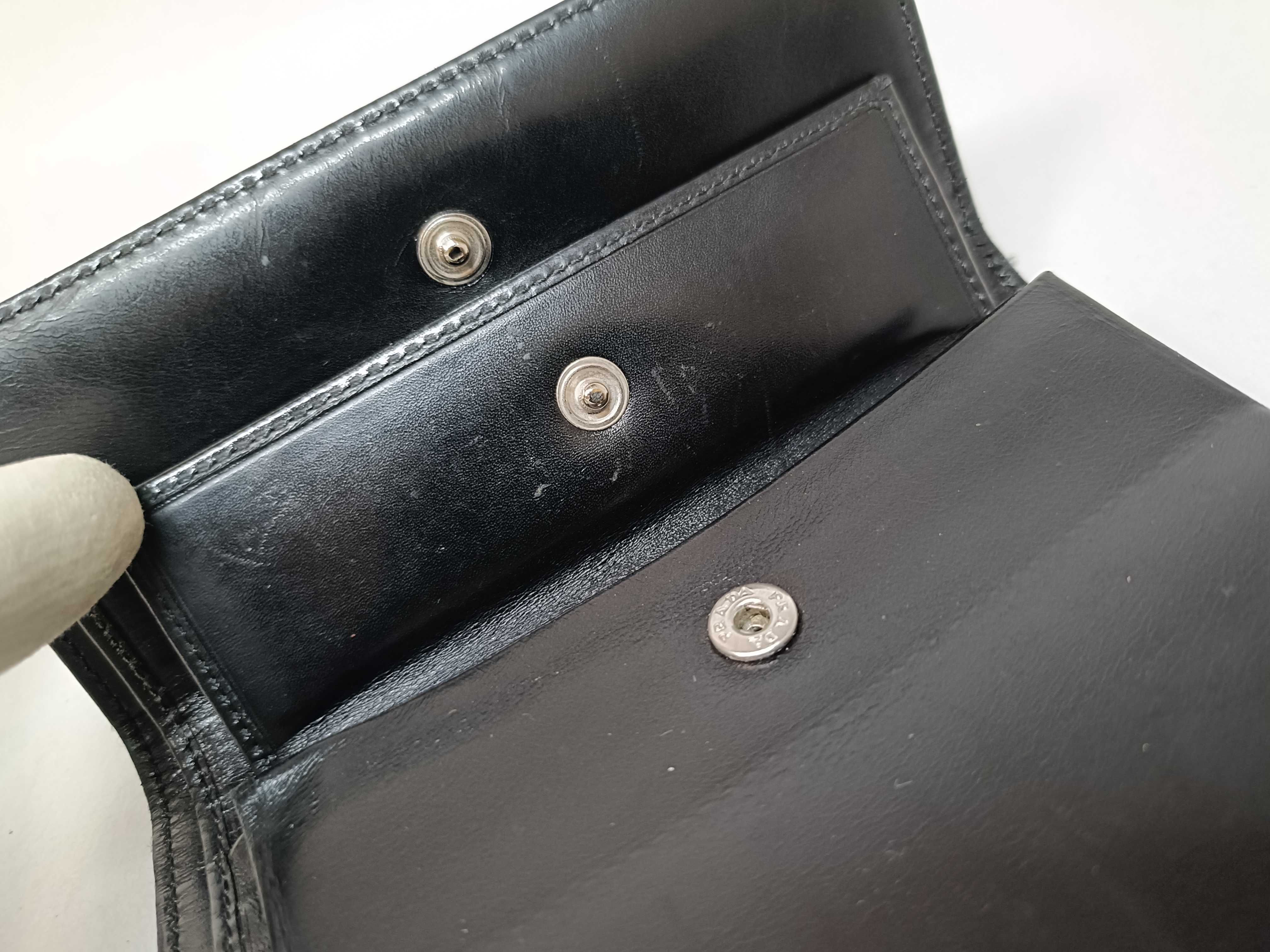 tri-fold wallet — view 10