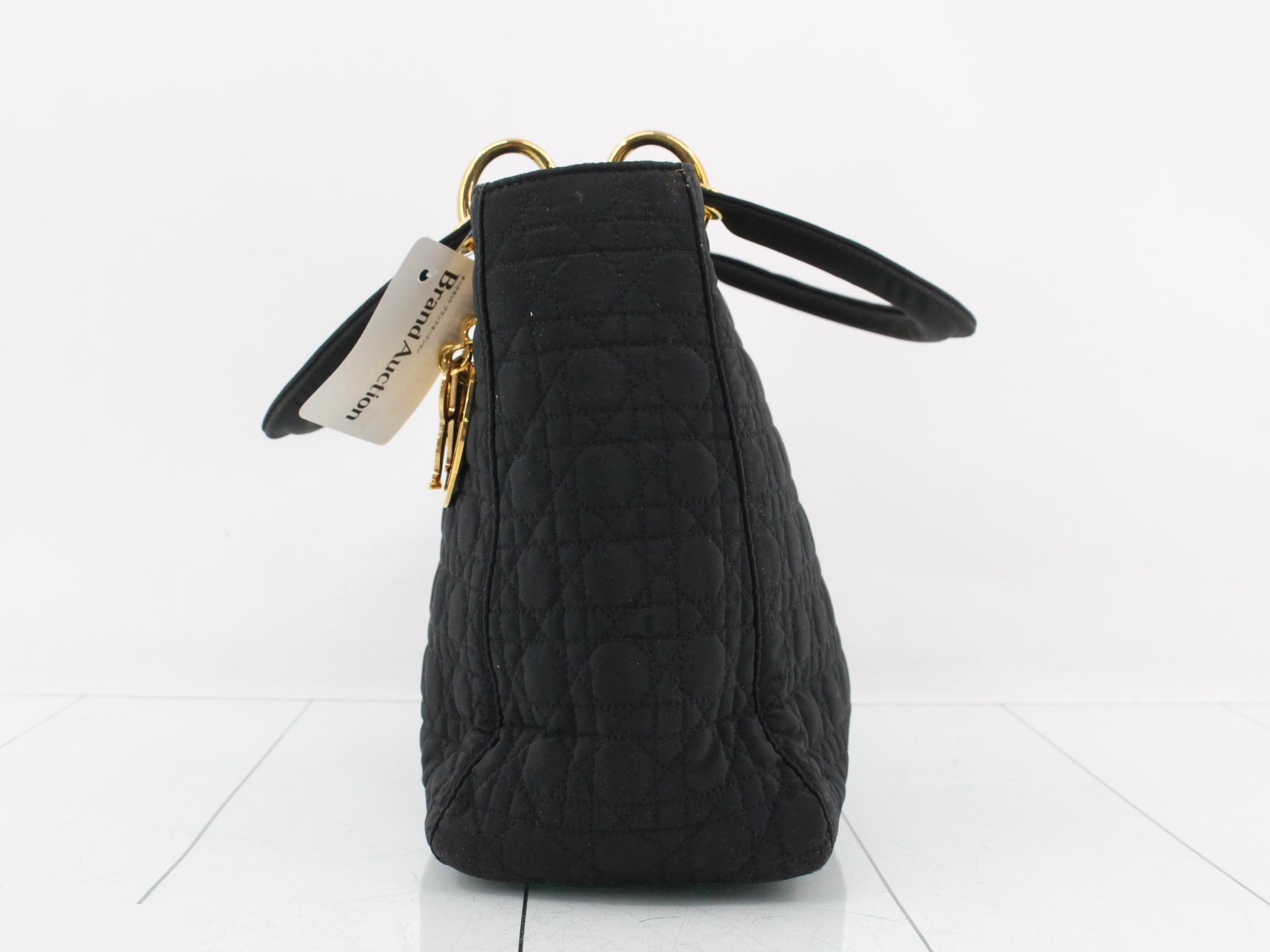 handbag — view 3