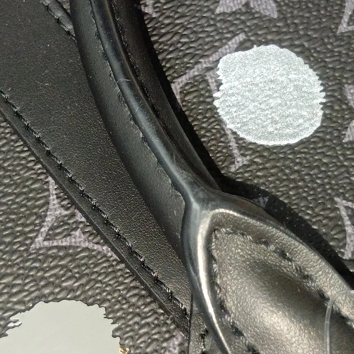 x Yayoi Kusama Monogram Eclipse Sac Plat M46404 Black — view 13