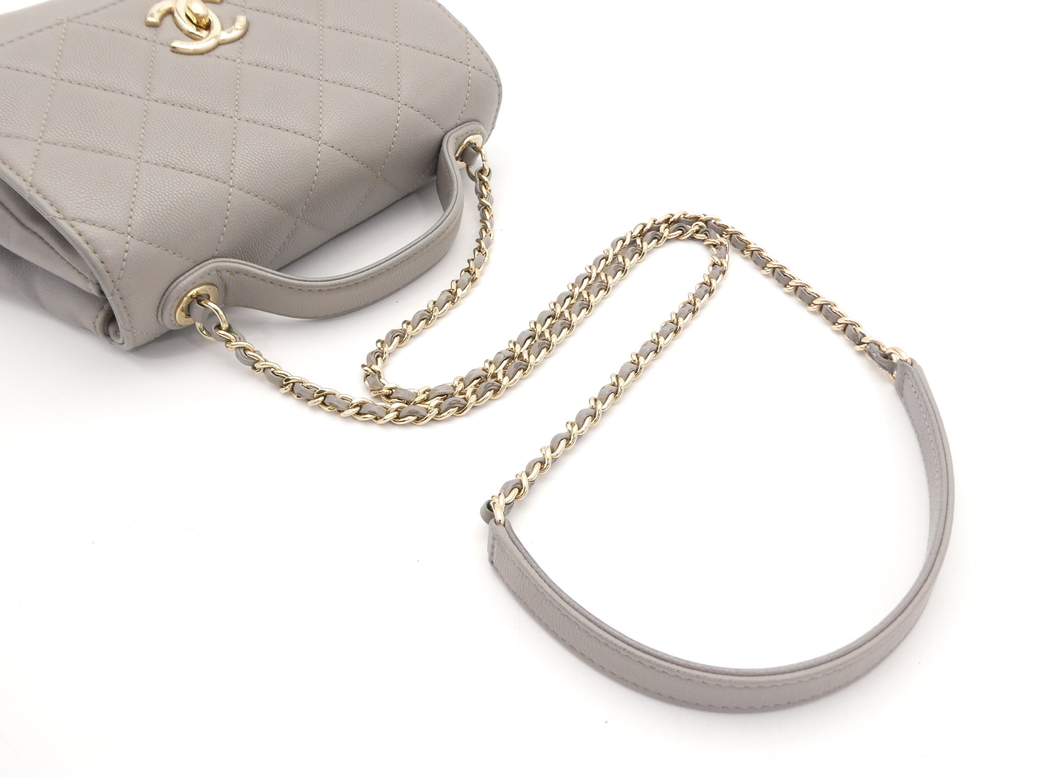 Matelassé Caviar Skin Coco Mark Turnlock Chain 2-Way Handbag — view 6