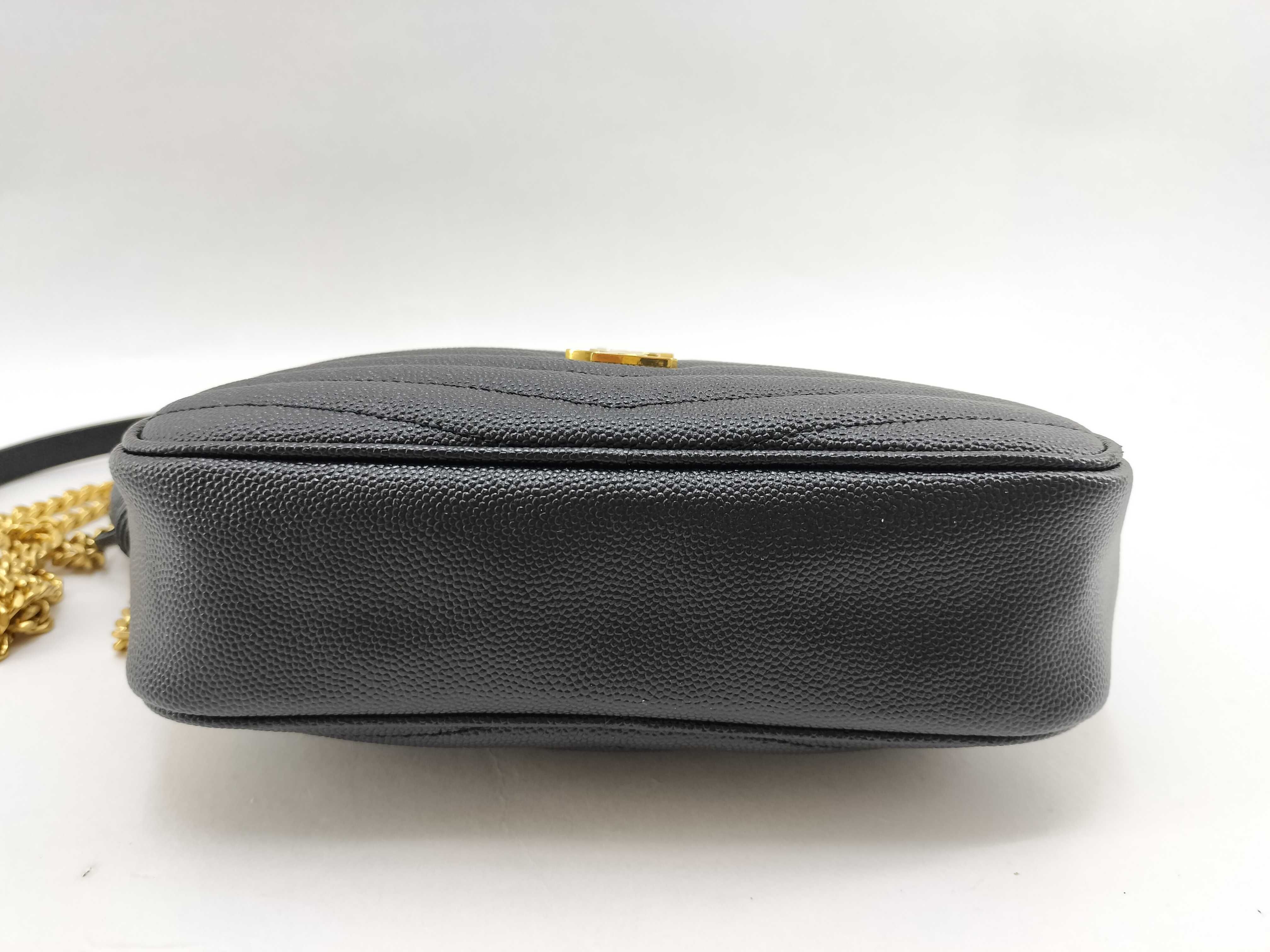 Lou Mini Bag Chain Shoulder Bag — view 3