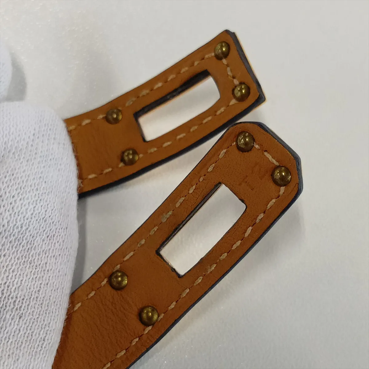 Mini Kelly Double Tour W:2024 Bracelet T2 GP x Leather Gold x Navy. Shows — view 8