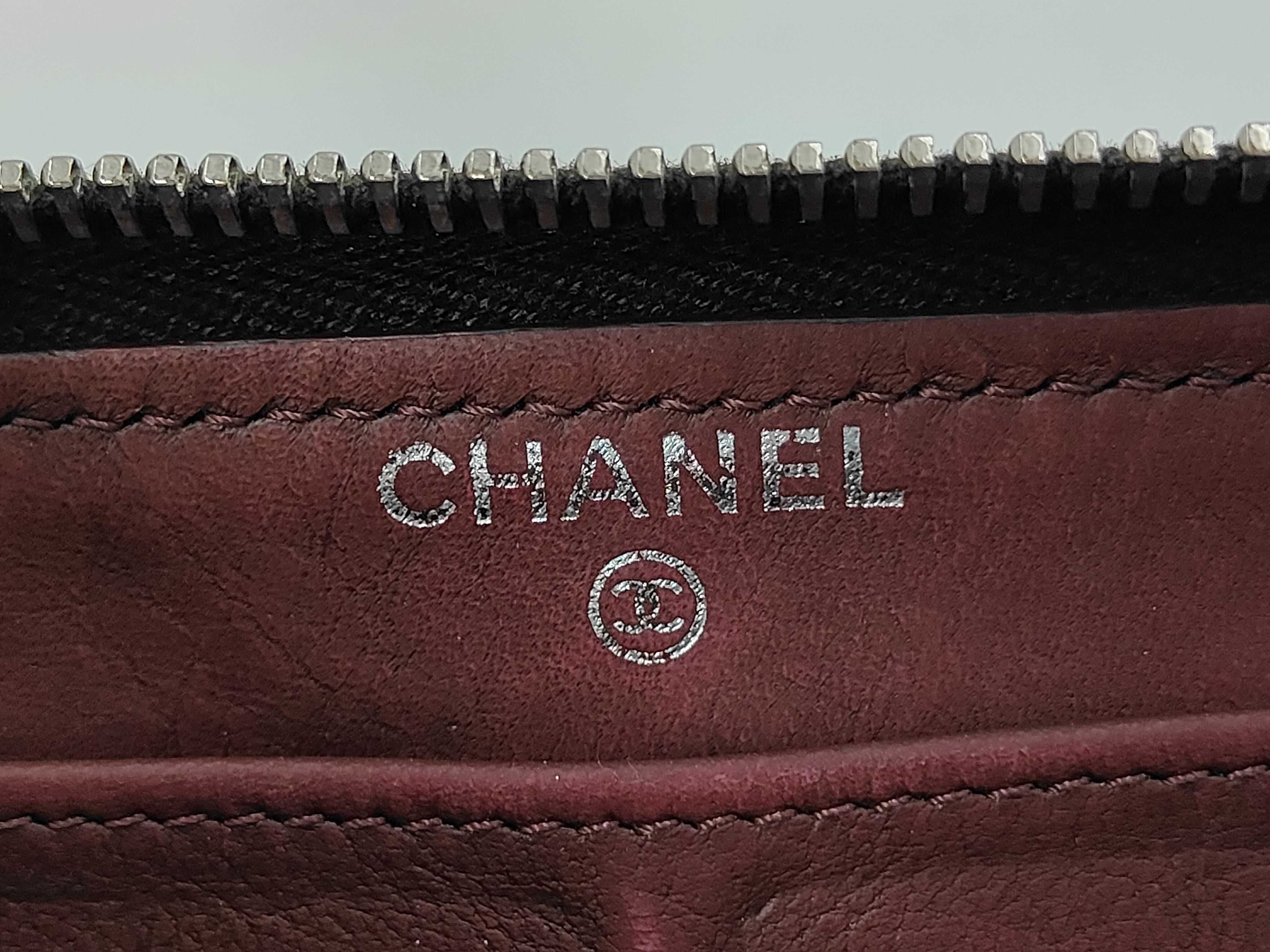 Matelassé Caviar Skin Wallet — view 7