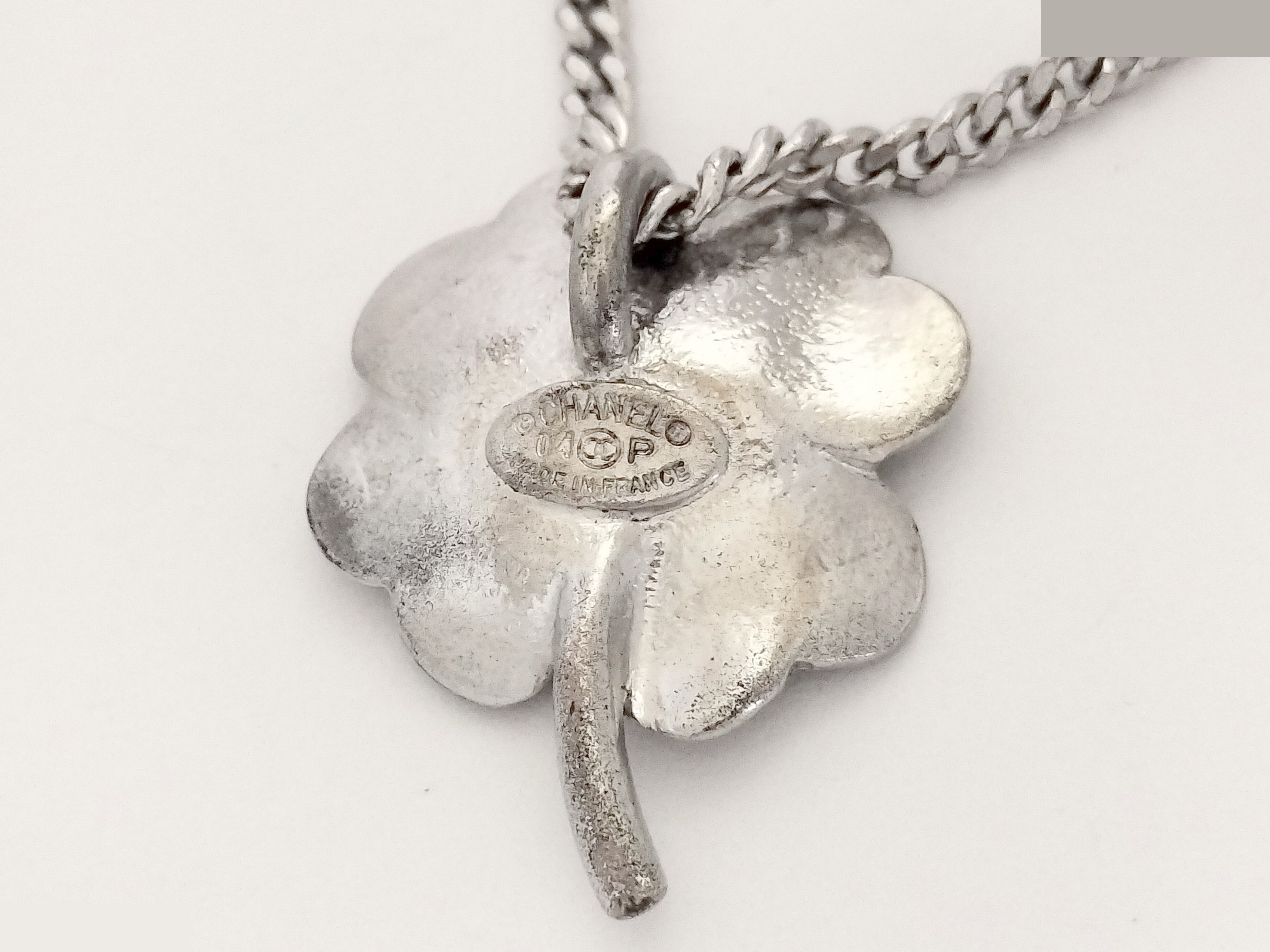 Coco Rhinestone Clover Silver Necklace Chain (approx. 44cm) — view 3