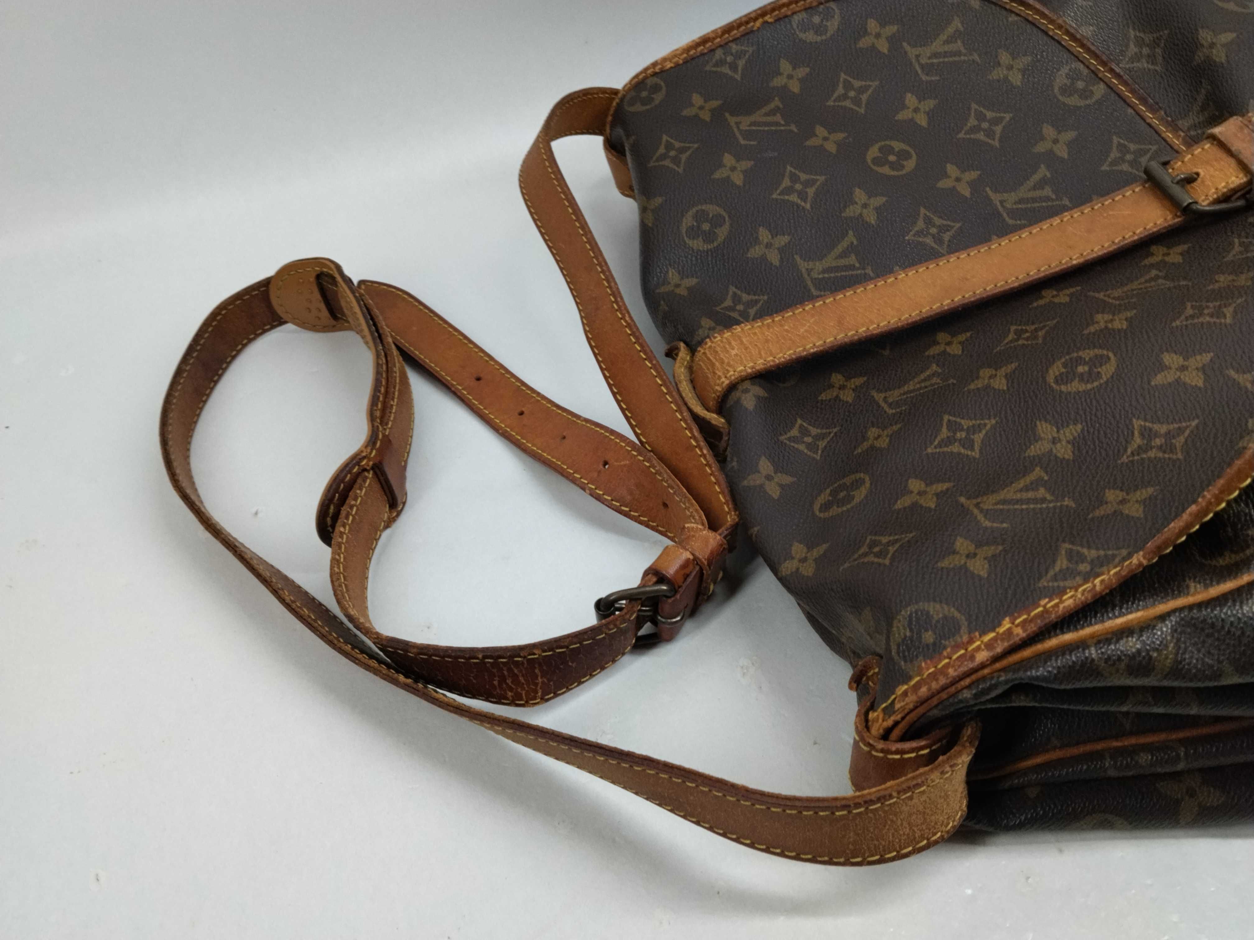Monogram M42252 Saumur 43 Shoulder Bag — view 6
