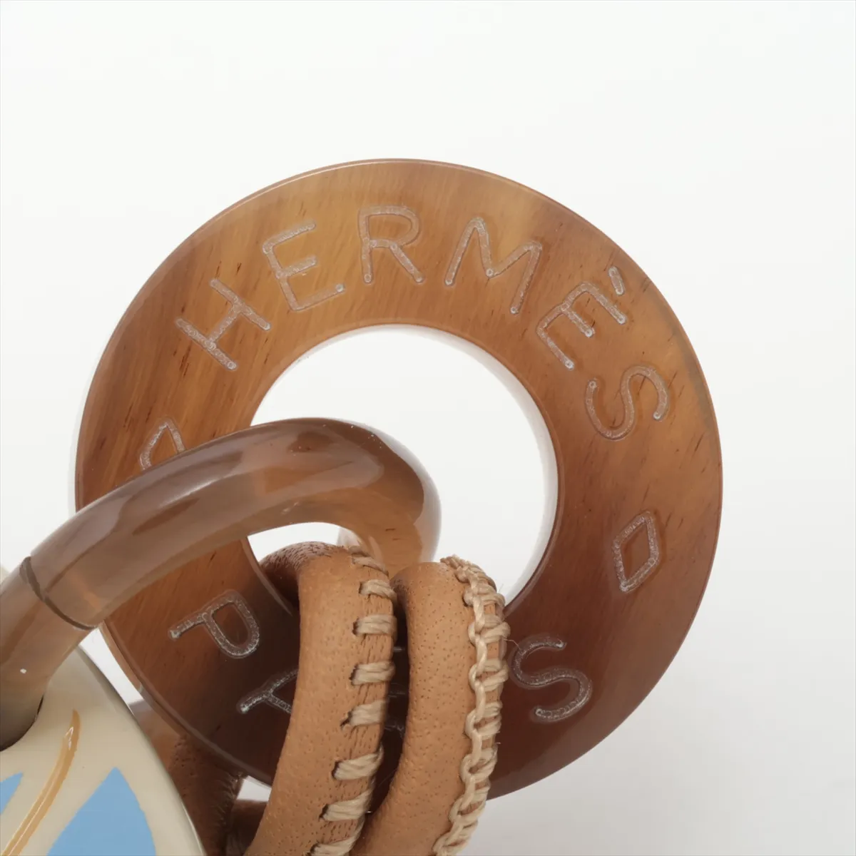 H Equipe pendant, buffalo horn x lacquered wood, some wear, tarnishing, and strap distortion. — view 3