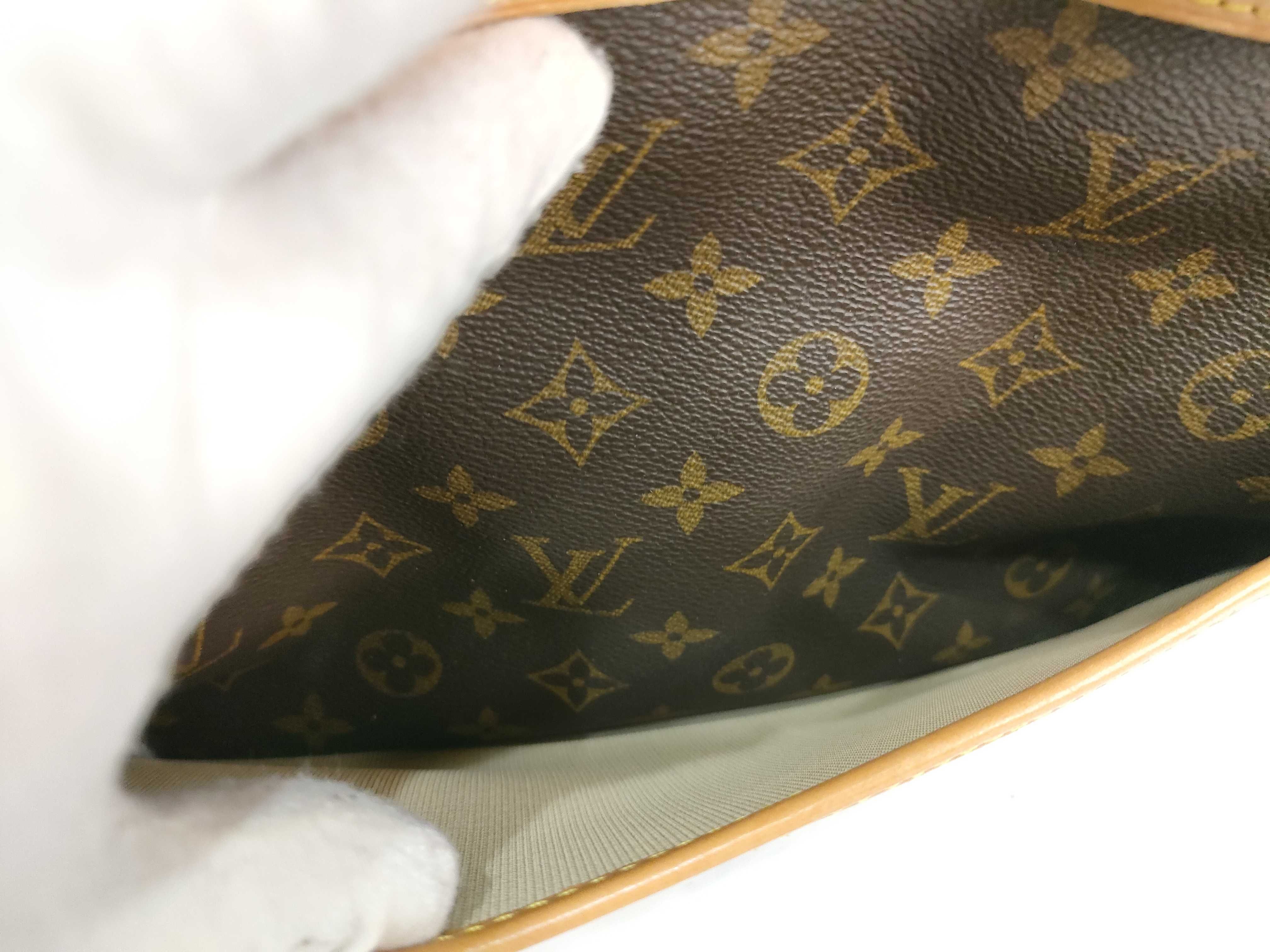 Monogram Deauville / Monogram / VI0840 / M47270 Handbag — view 9