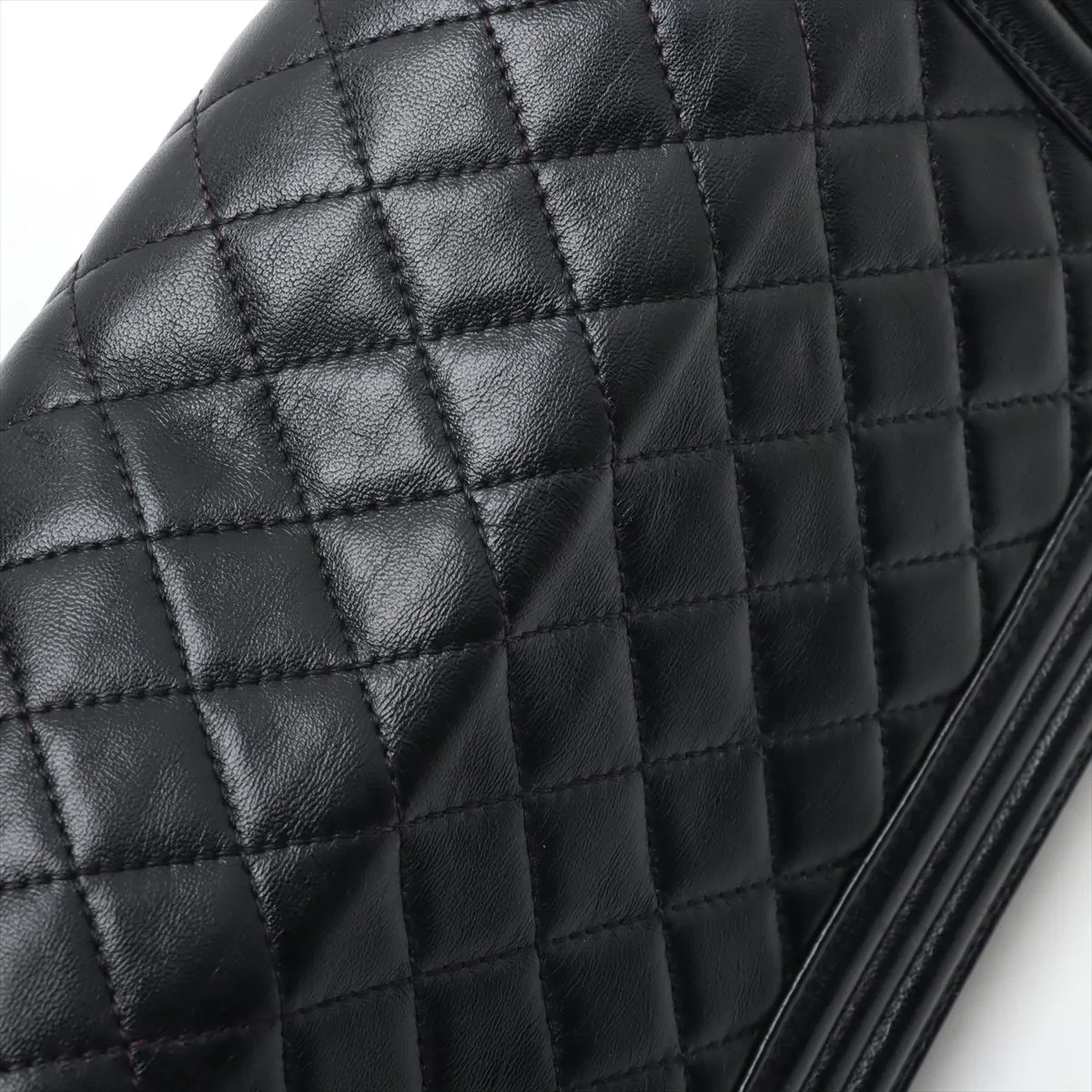 Boy Chanel 25 Lambskin Chain Shoulder Bag Black Gunmetal Hardware 19276194 19th Series A67086 — view 11