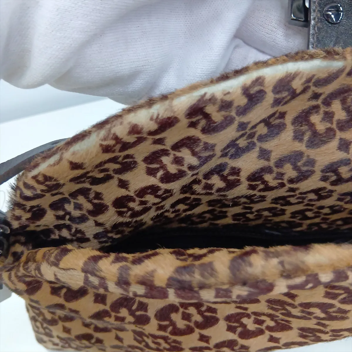calfskin and leather shoulder bag, brown — view 14
