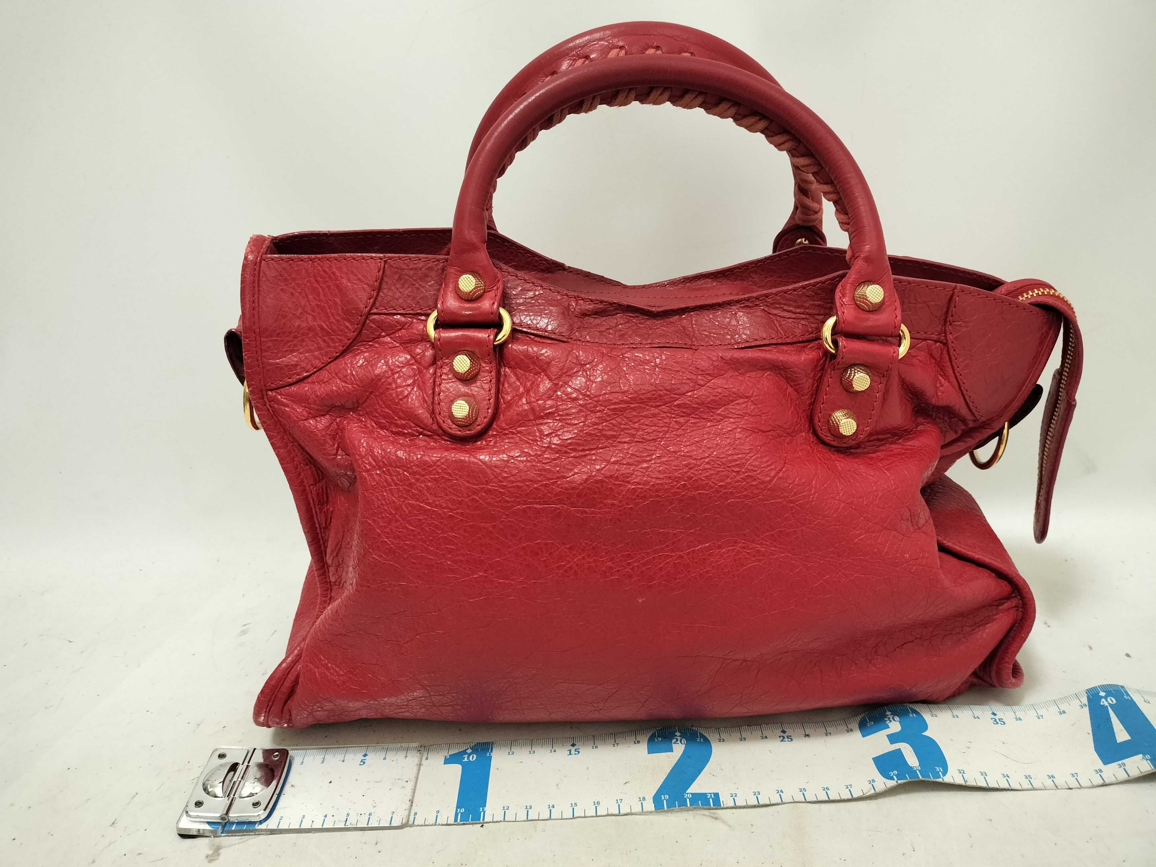 handbag — view 2