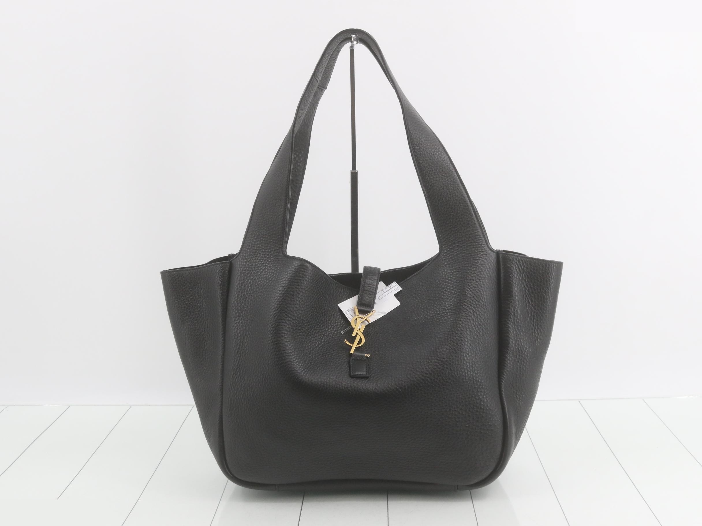 leather tote bag