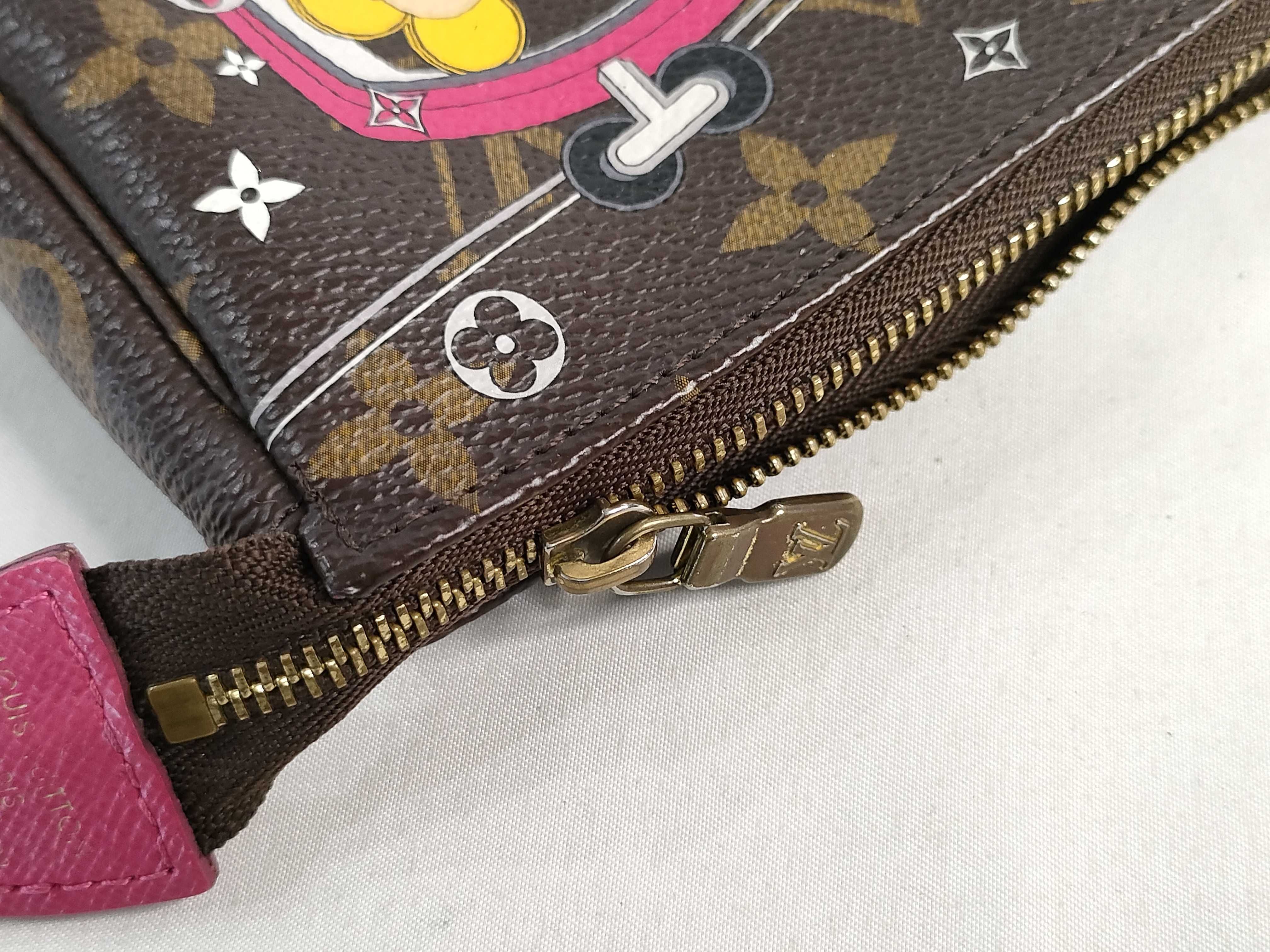 Monogram Louis Vuitton M68490 Mini Pochette Accessoires Vivienne Gondola 2019AW Monogram Handbag — view 12