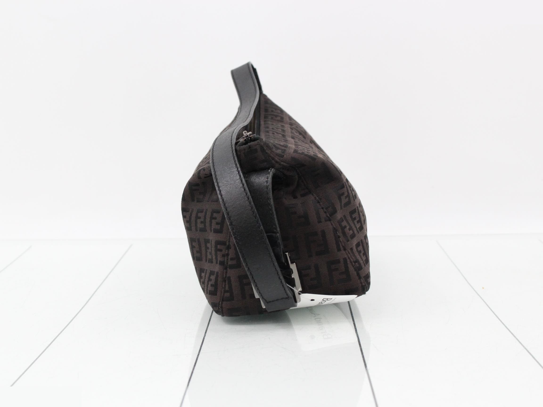 Zucchino Shoulder Bag, Canvas/Leather, Brown — view 4