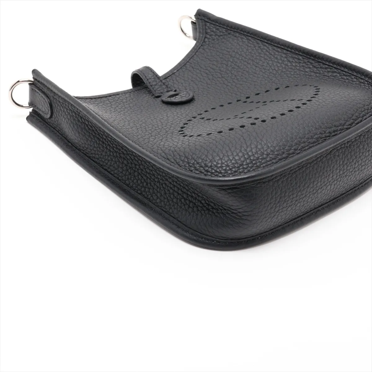 Evelyne 16 TPM Amazon Taurillon Clemence Black Silver Hardware (Stamp unclear) — view 4