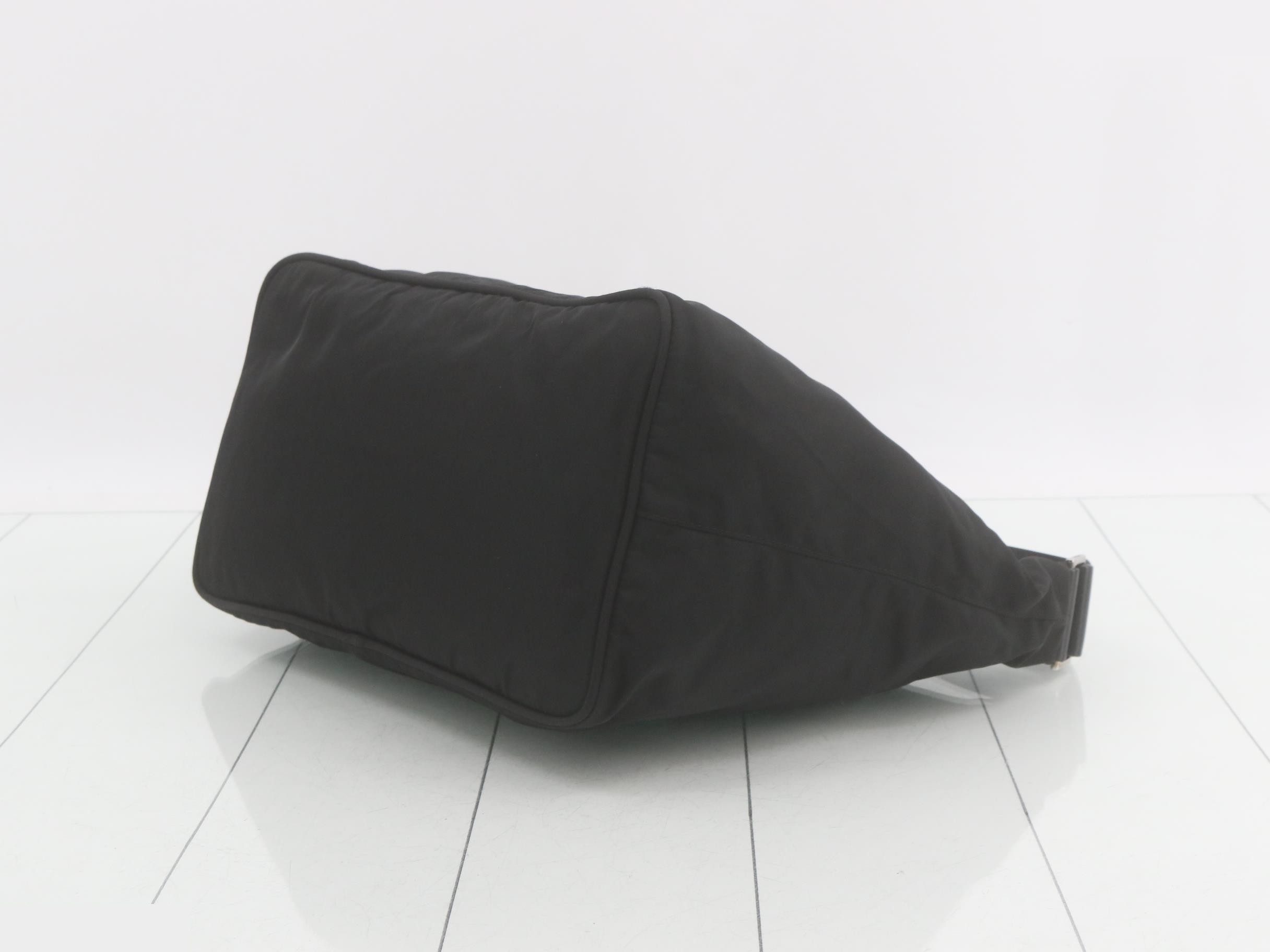 Nylon and leather combination one-shoulder bag — view 6
