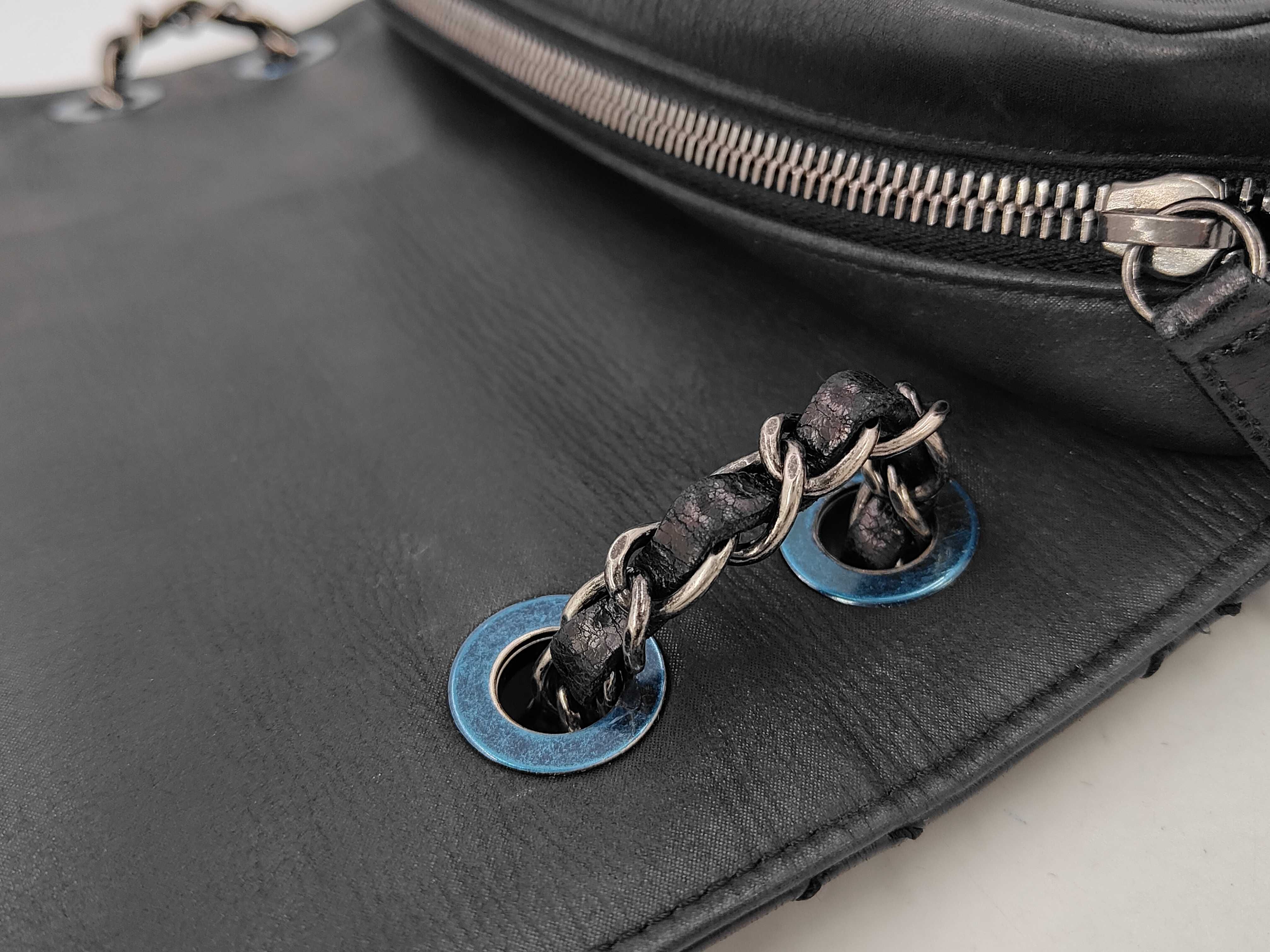 Matelassé Chain Shoulder Bag — view 5