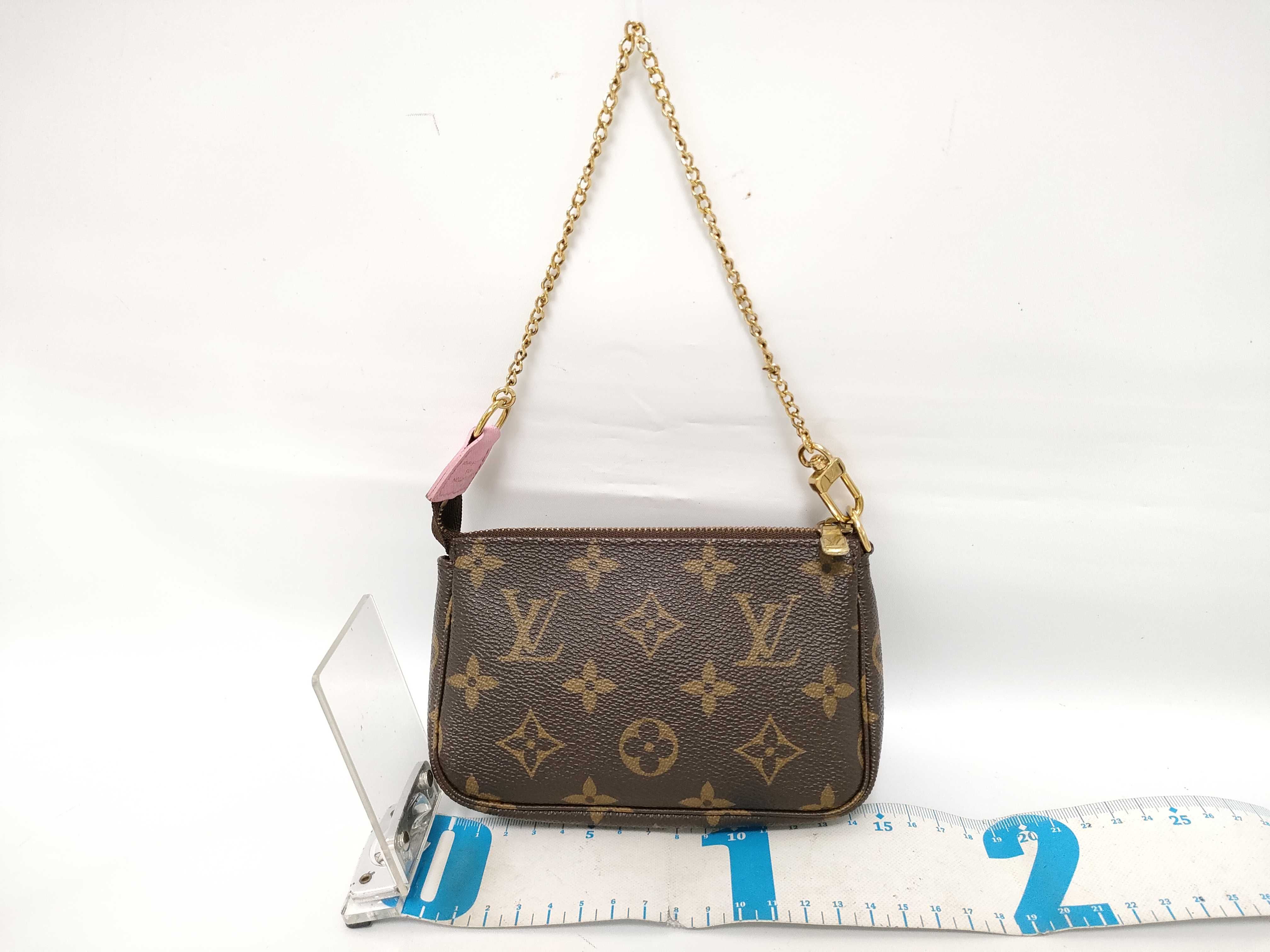 Monogram Louis Vuitton Pouch Vivienne Mini Pochette Pouch — view 2