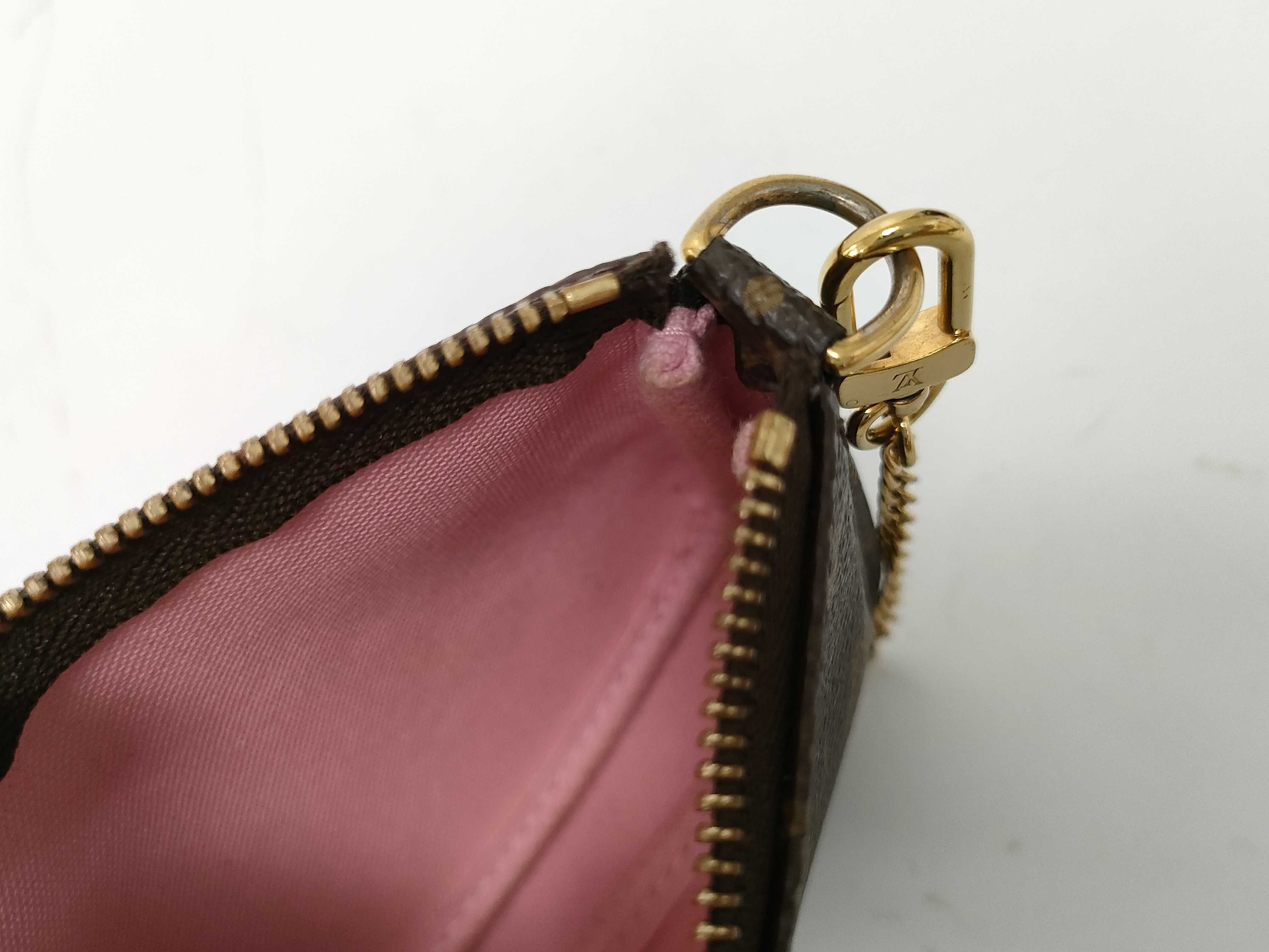 Monogram Louis Vuitton Pouch Vivienne Mini Pochette Pouch — view 9