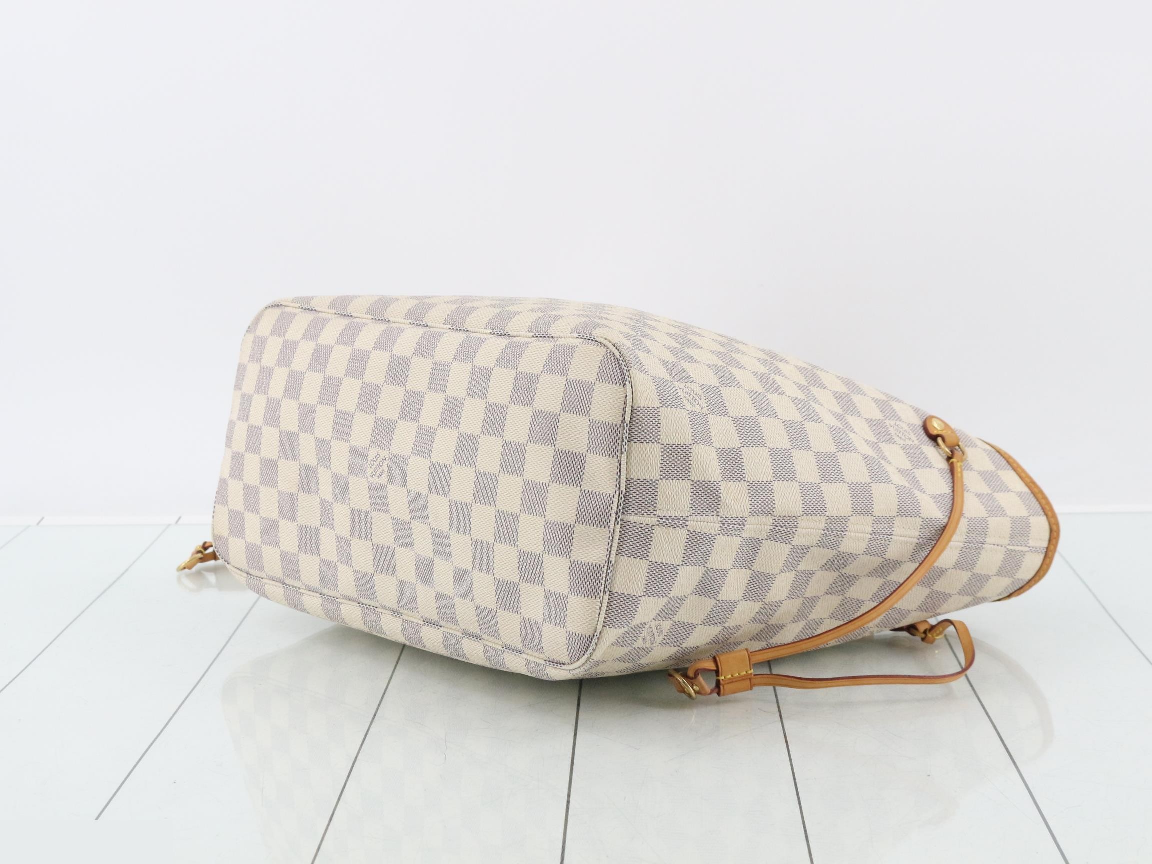 Neverfull MM Beige with Pouch — view 6