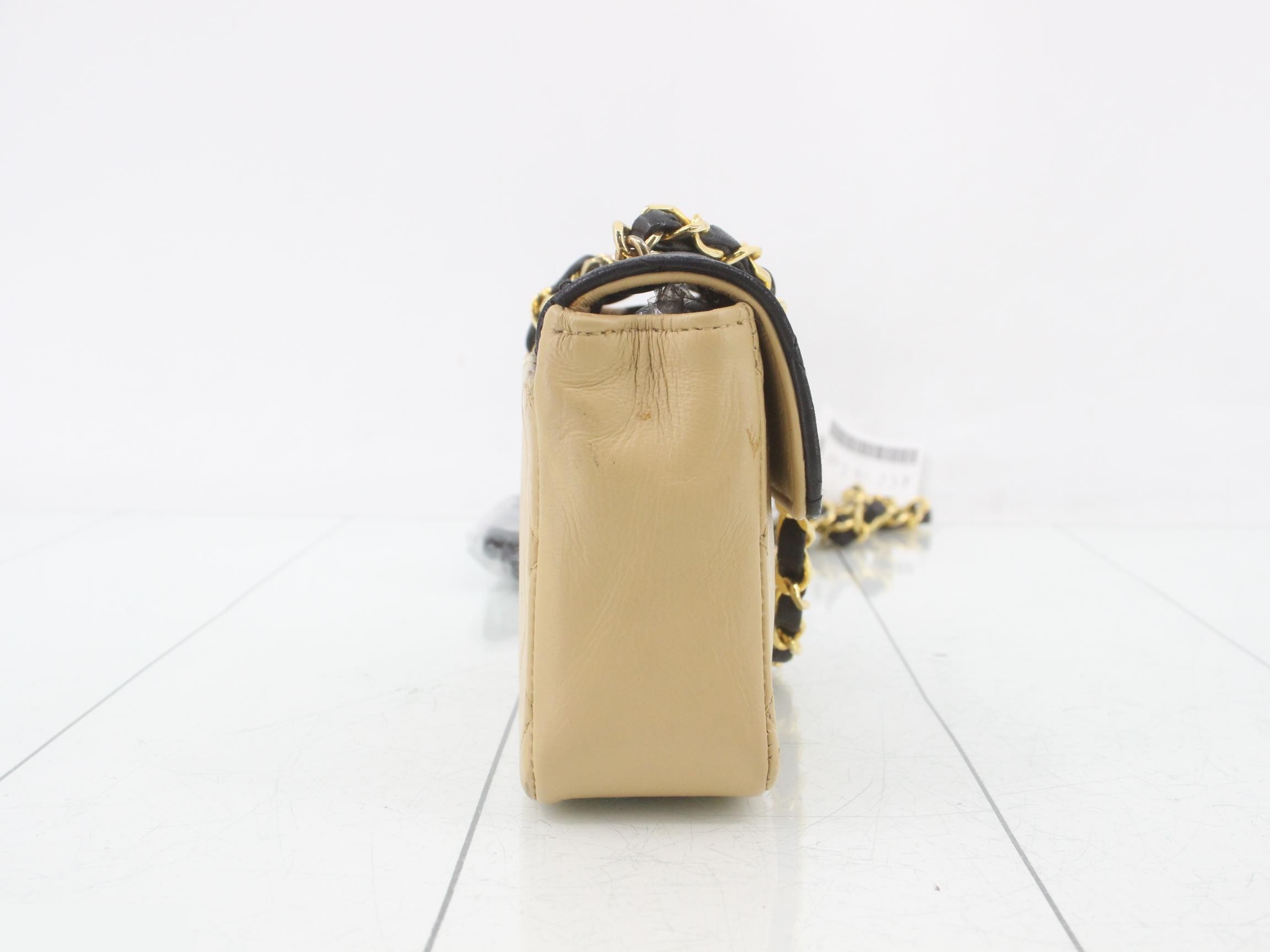 Shoulder bag — view 4