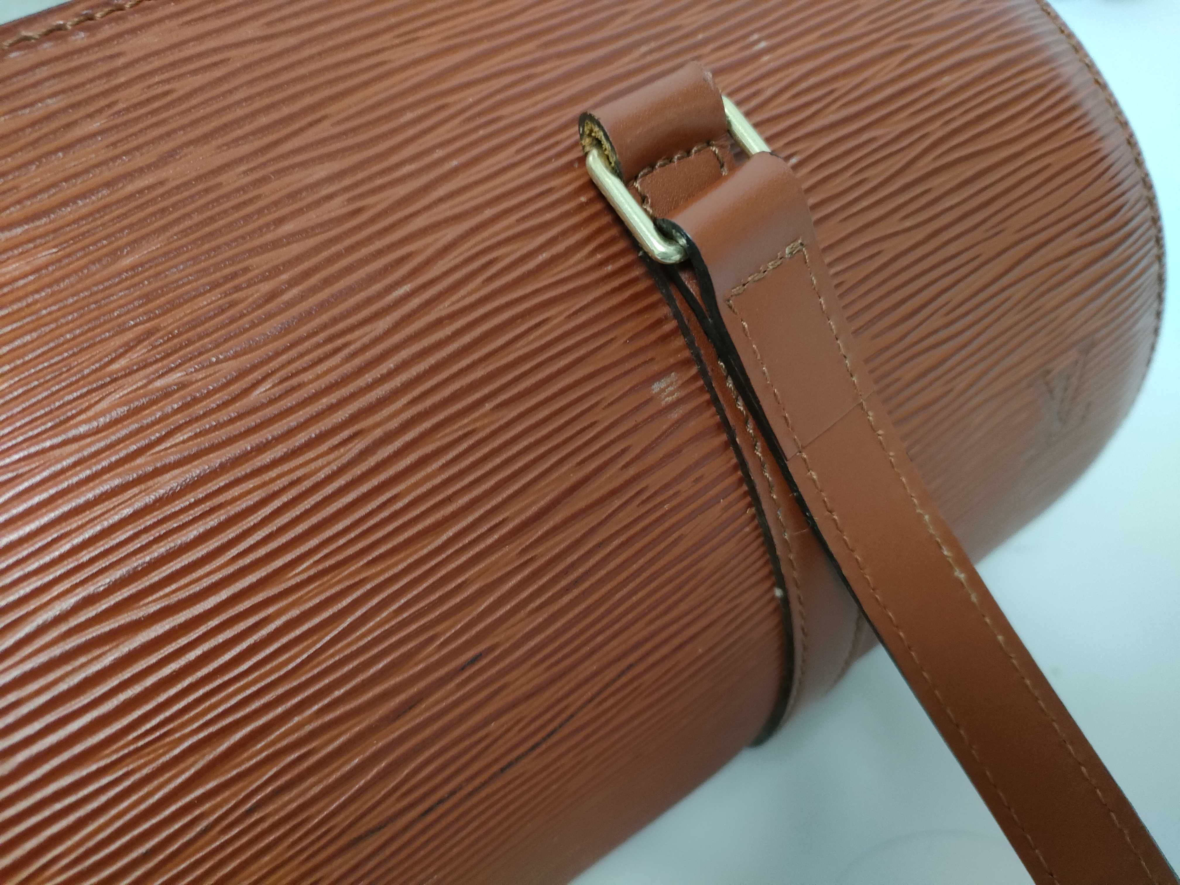 Epi M52223 Epi Soufflot Kenyan Brown Handbag with Pouch — view 13