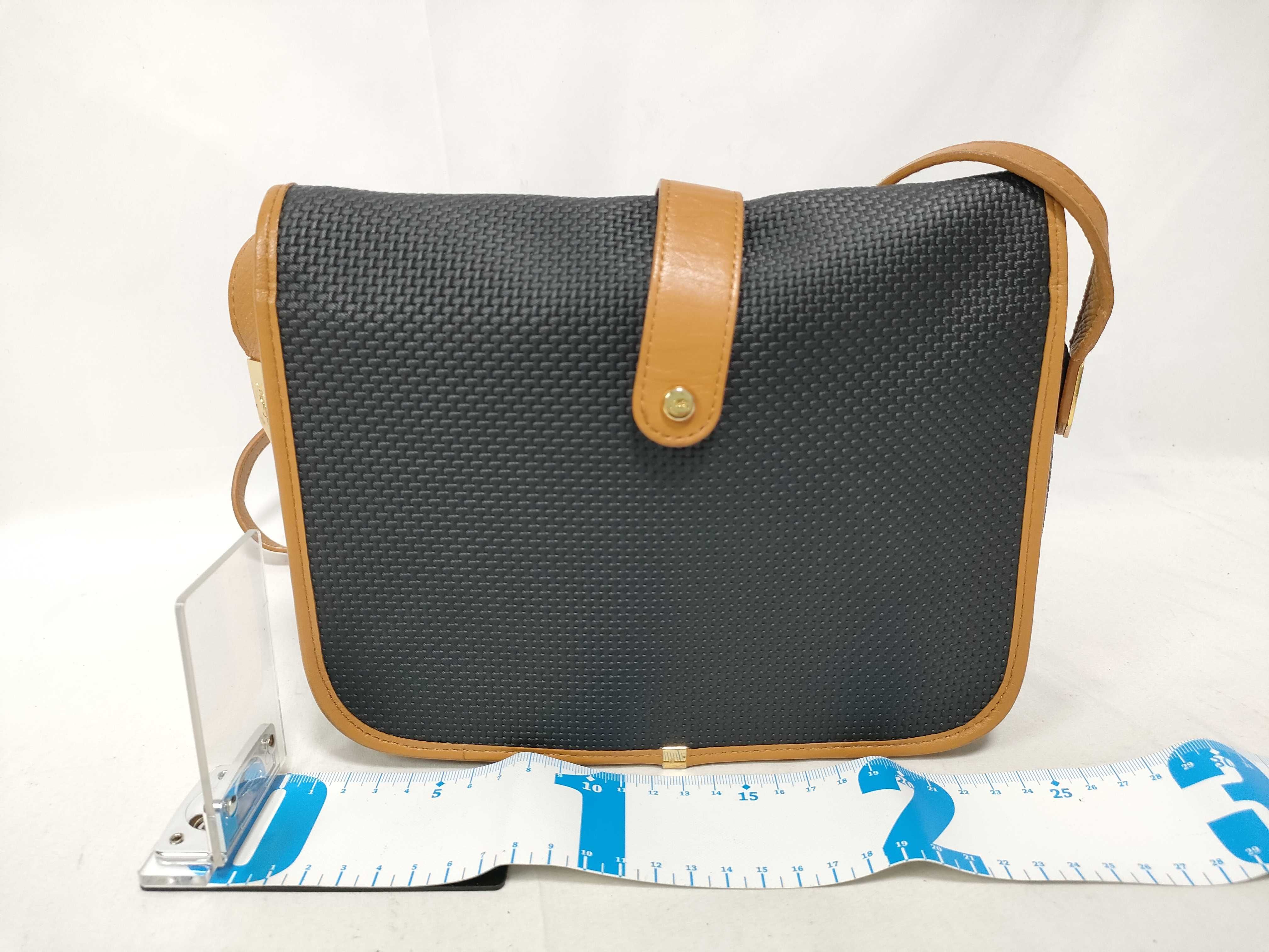 Shoulder Bag Leather Black Shoulder Bag — view 2