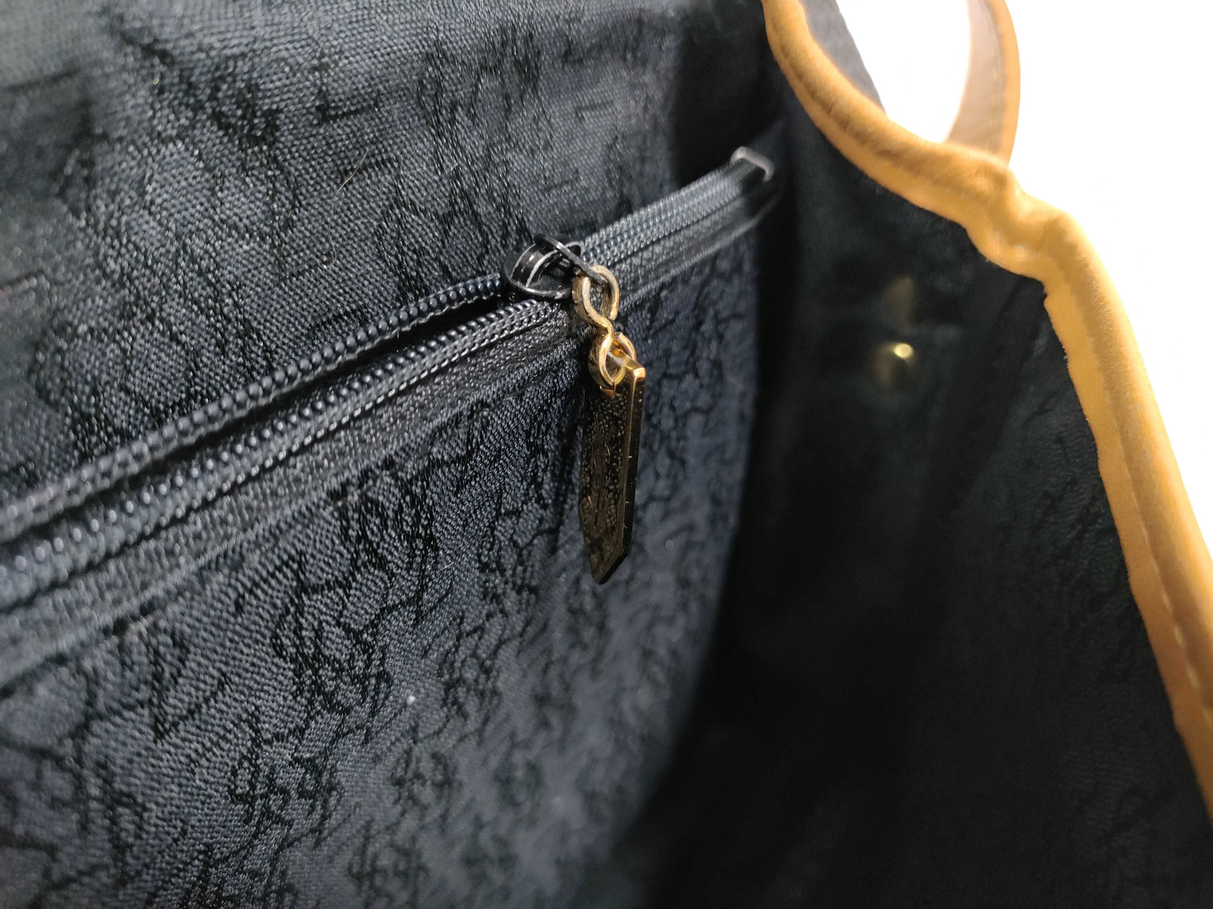 Shoulder Bag Leather Black Shoulder Bag — view 13