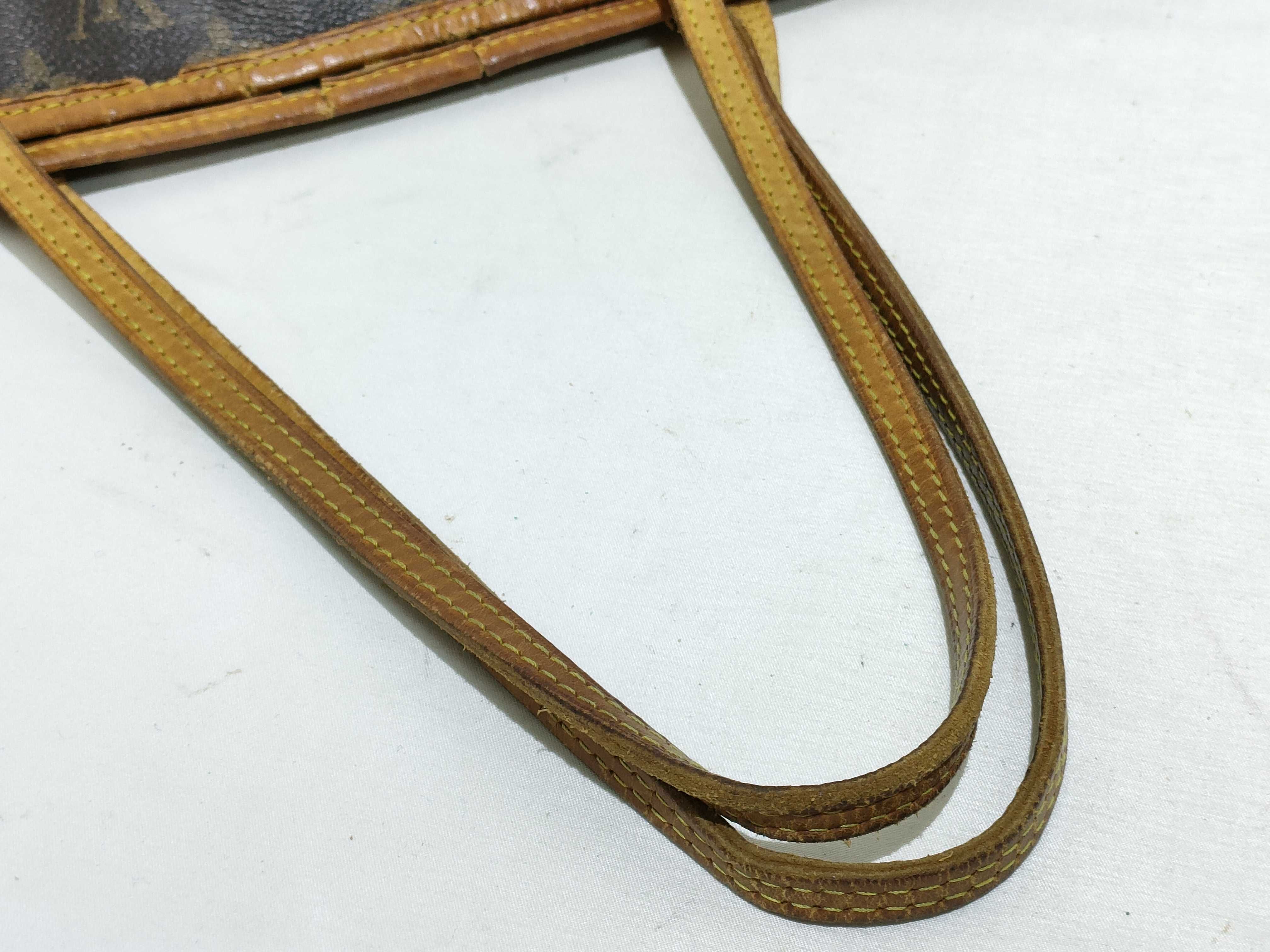 Monogram Louis Vuitton Neverfull MM Monogram Tote Bag — view 3