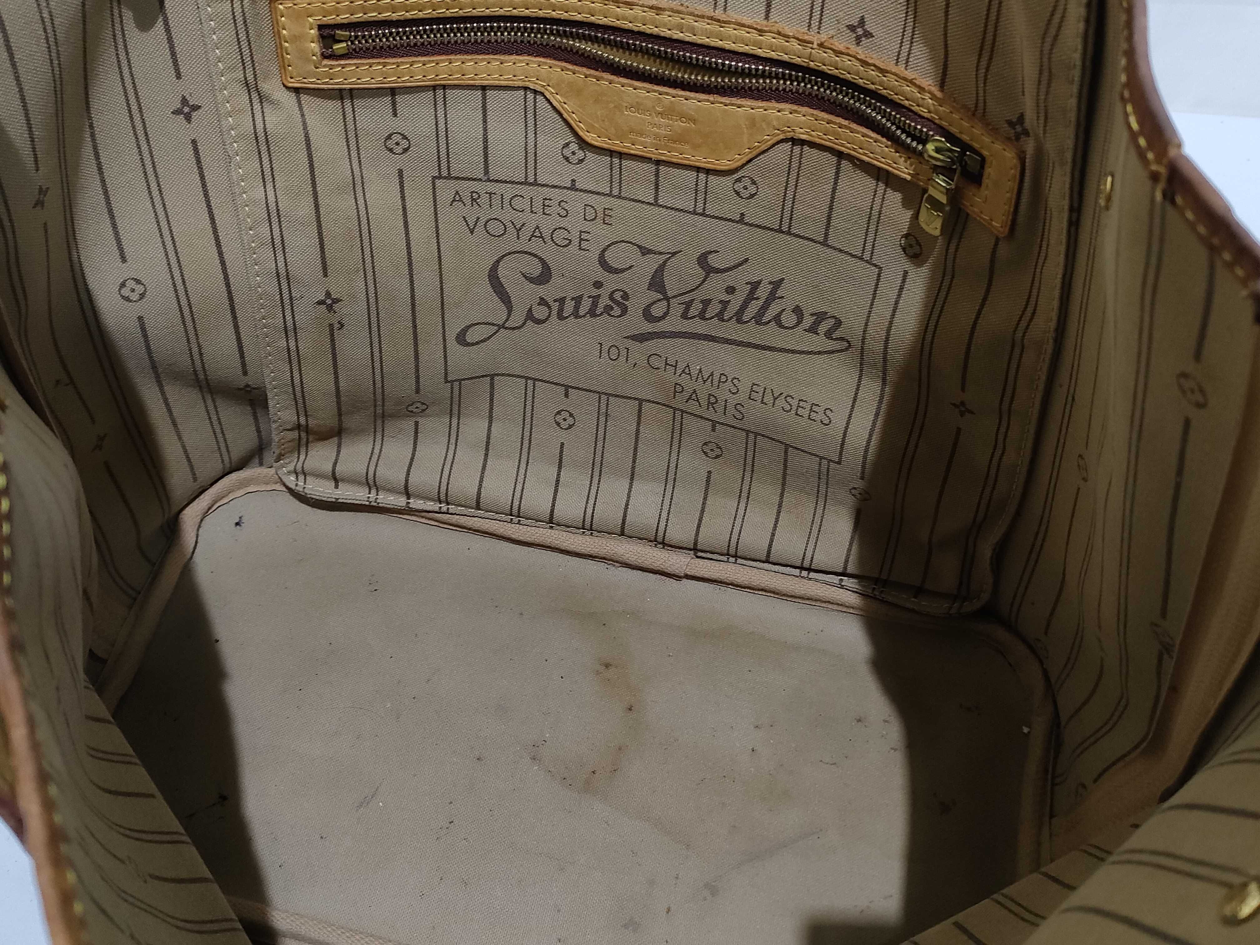 Monogram Louis Vuitton Neverfull MM Monogram Tote Bag — view 8
