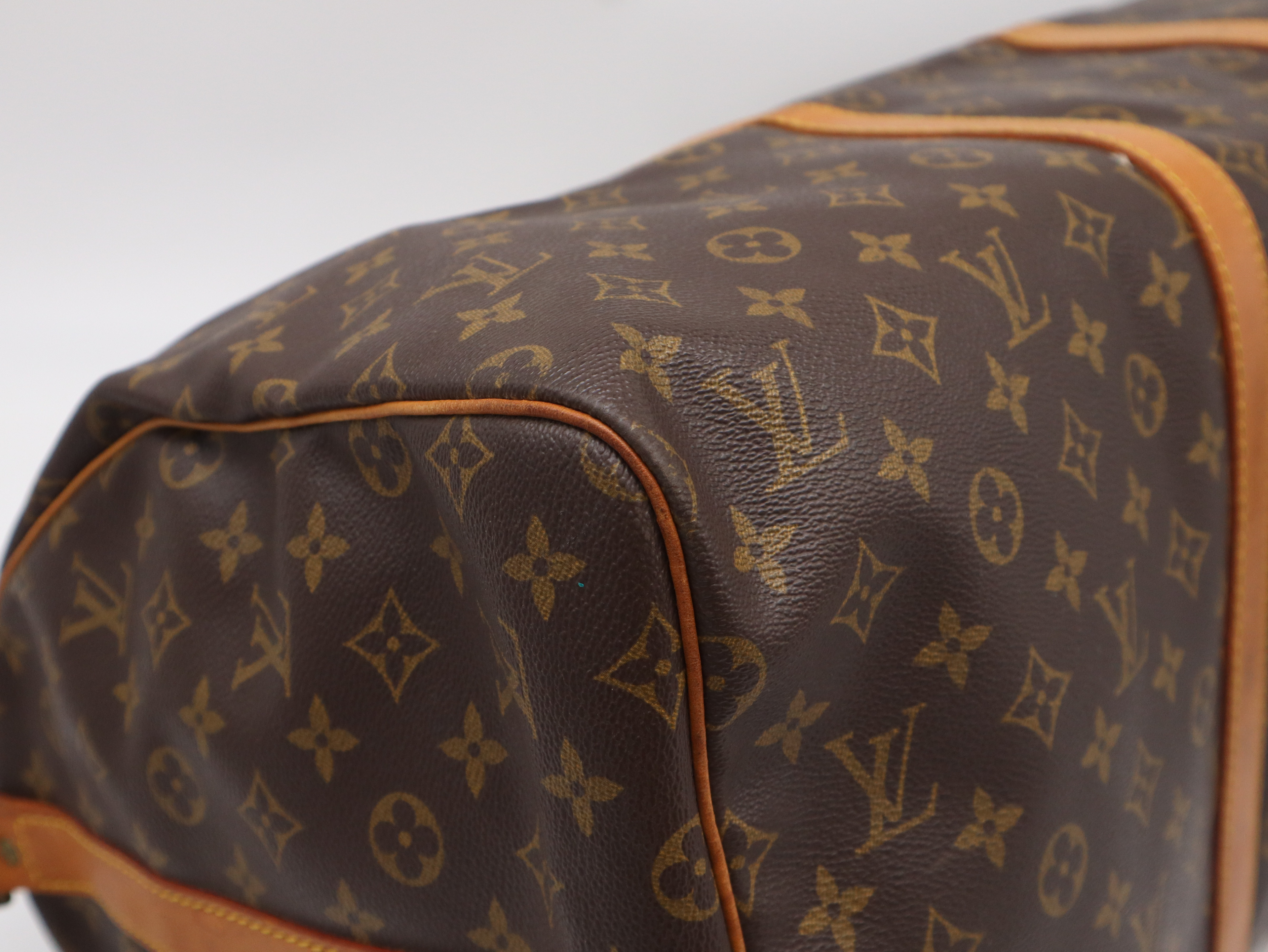 M41414 Monogram Keepall Bandoulière 55 Boston Bag with Shoulder Strap — view 11