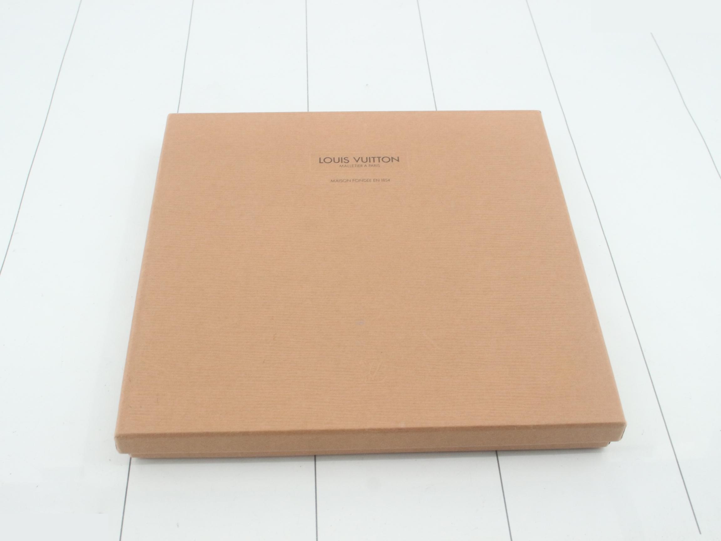 Scarf, with box — view 4