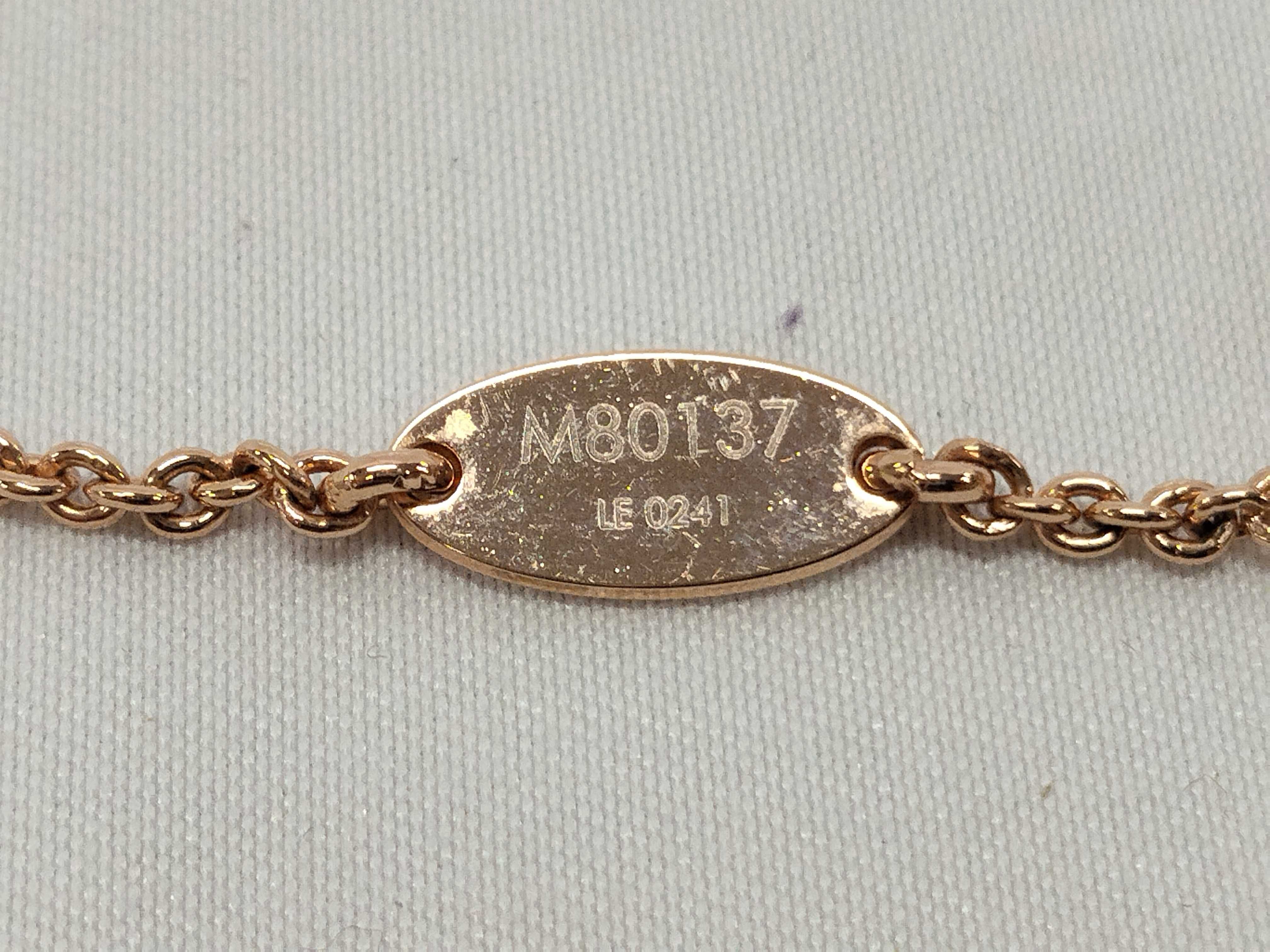 M61083 LV Essential V Necklace, Chain approx. 46cm — view 6
