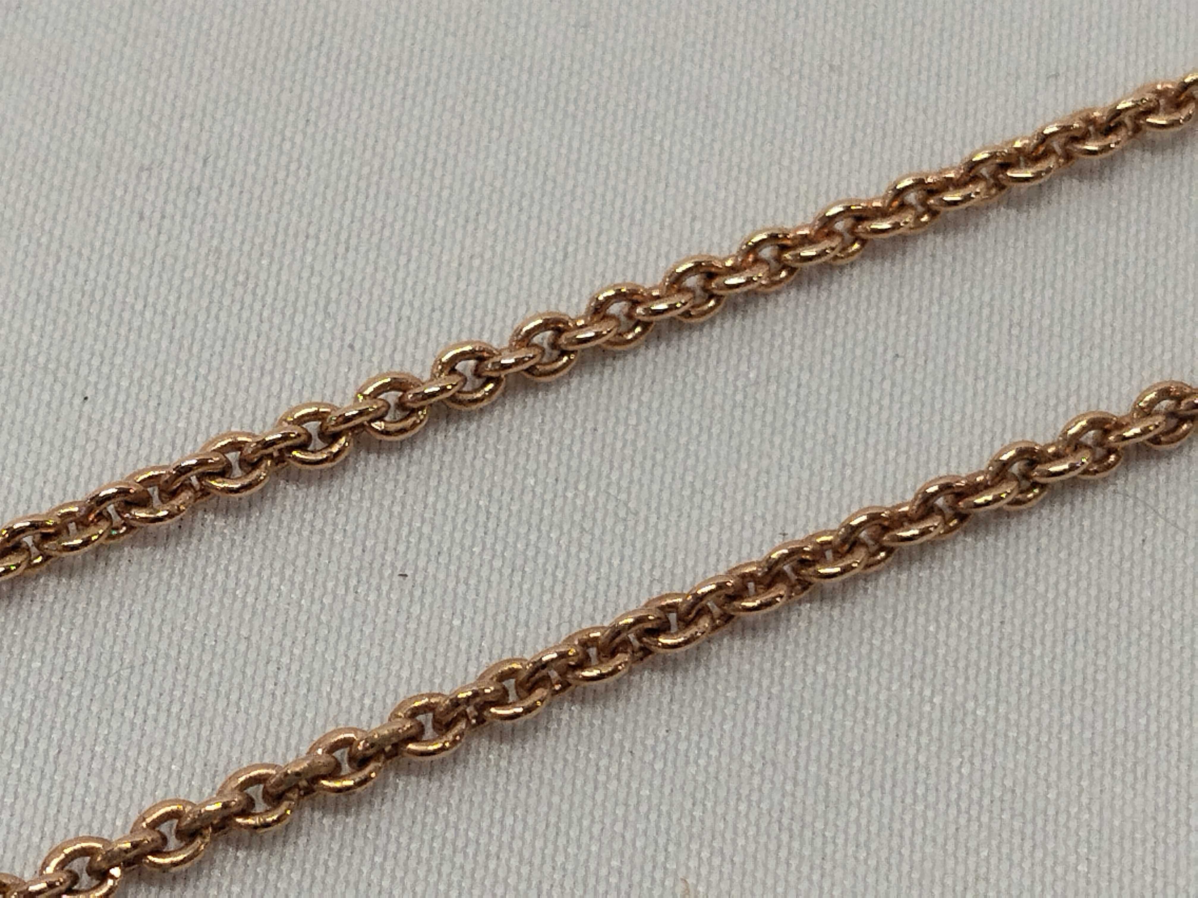 M61083 LV Essential V Necklace, Chain approx. 46cm — view 10
