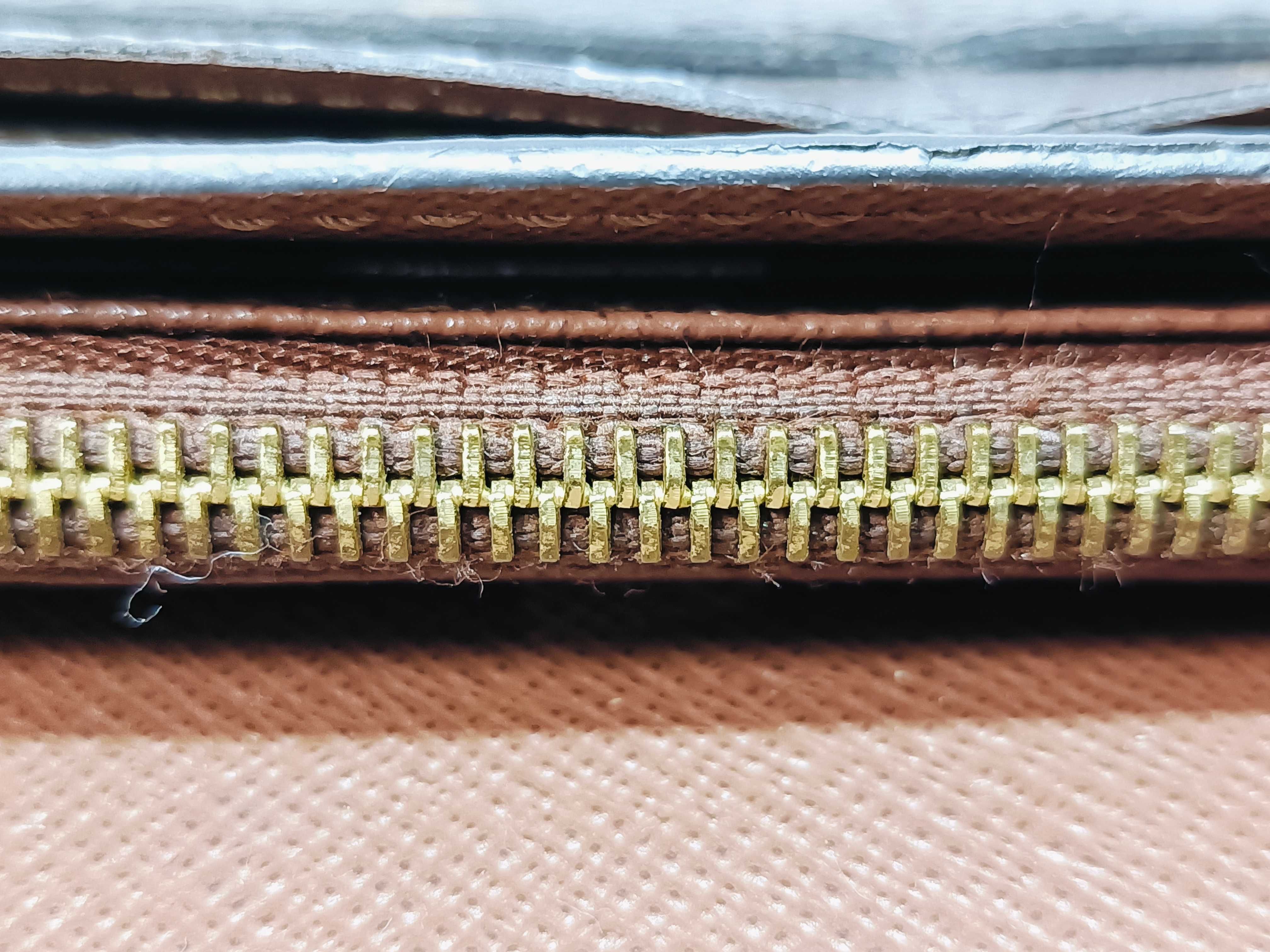 Monogram Portefeuille Sarah Wallet — view 11