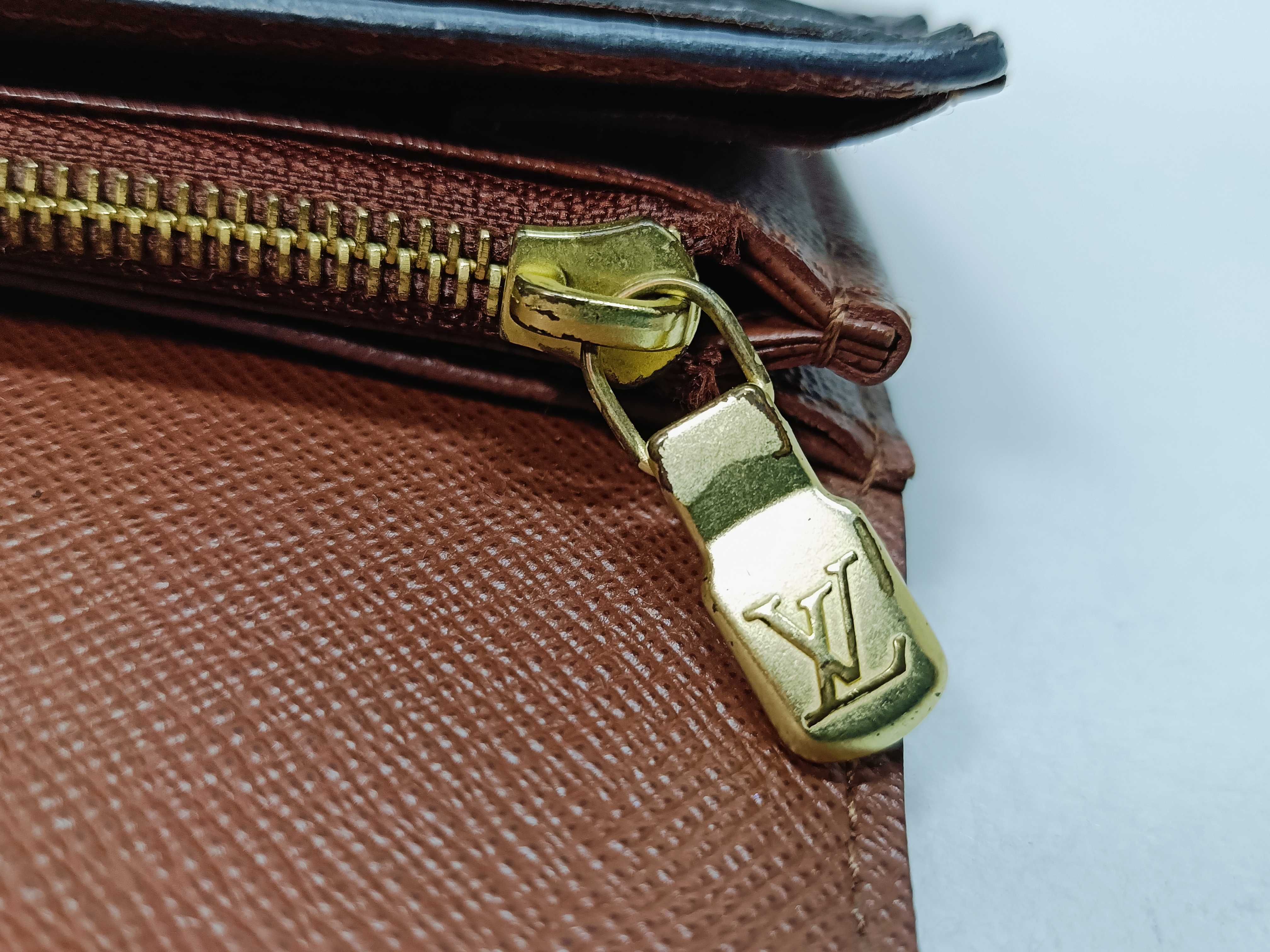 Monogram Portefeuille Sarah Wallet — view 10