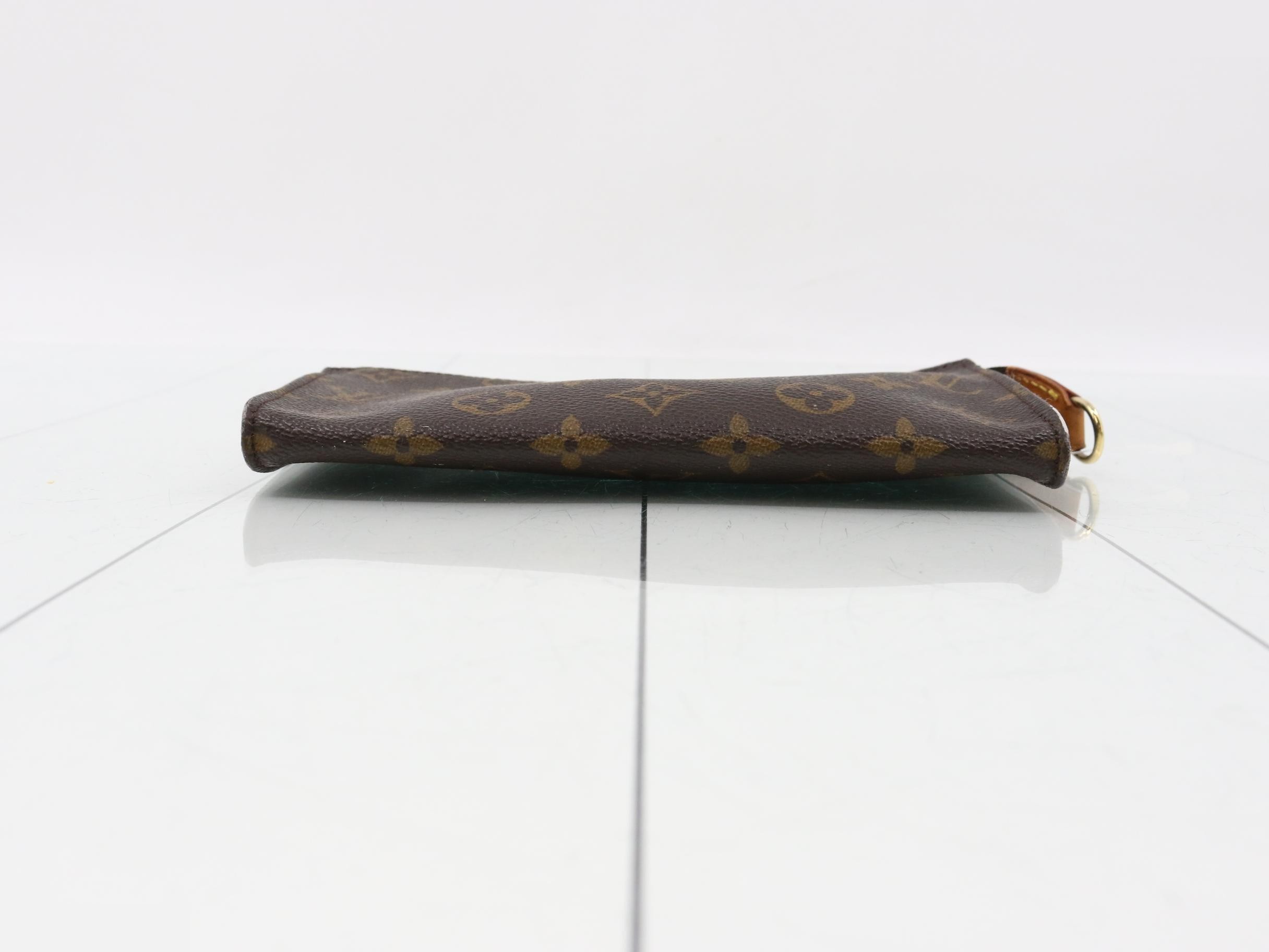 Bucket pouch — view 3