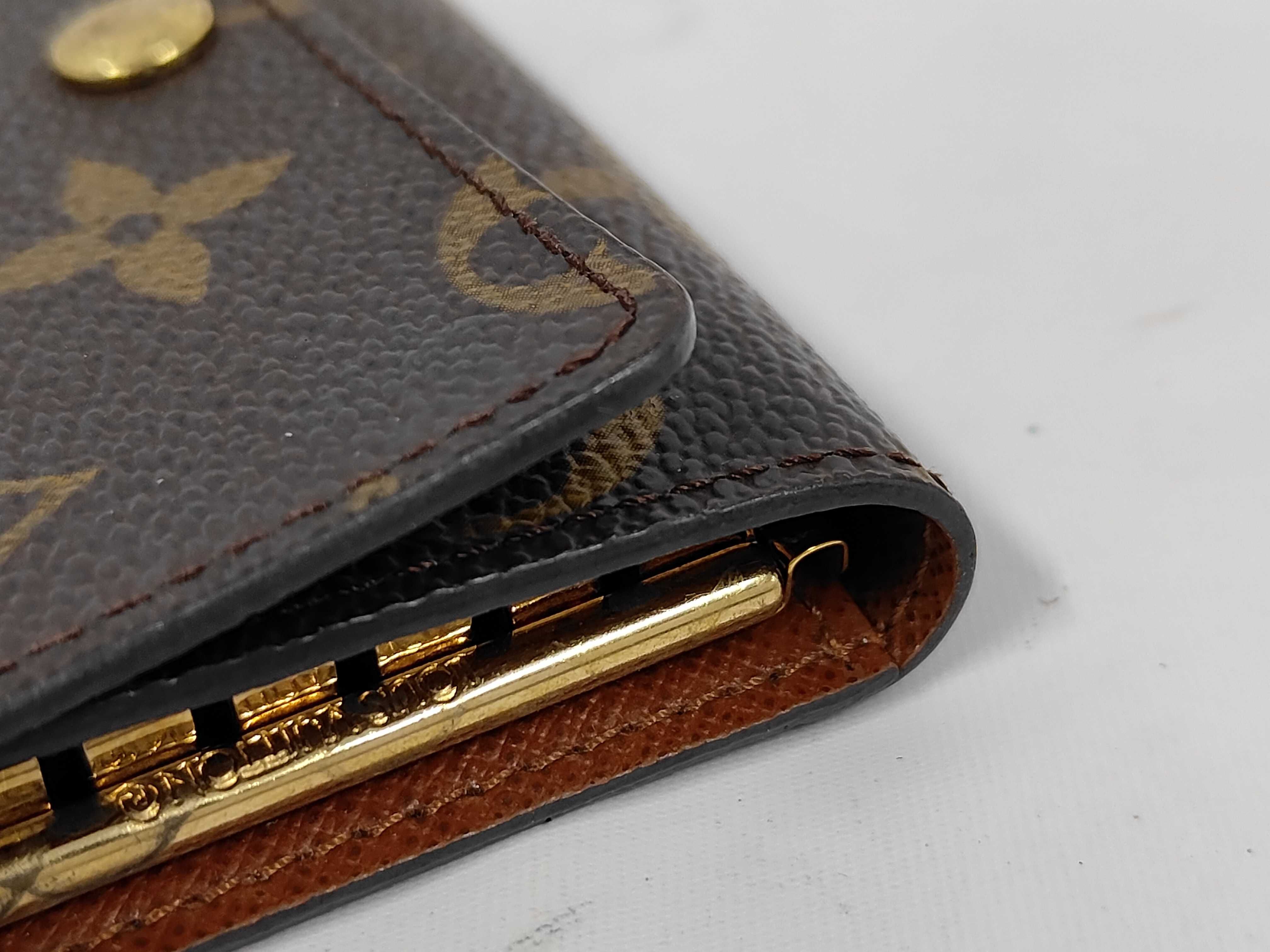 Monogram / Monogram / Multicles 6 / M62630 / CT0092 / Key Case / PVC Key Case & Key Holder — view 10