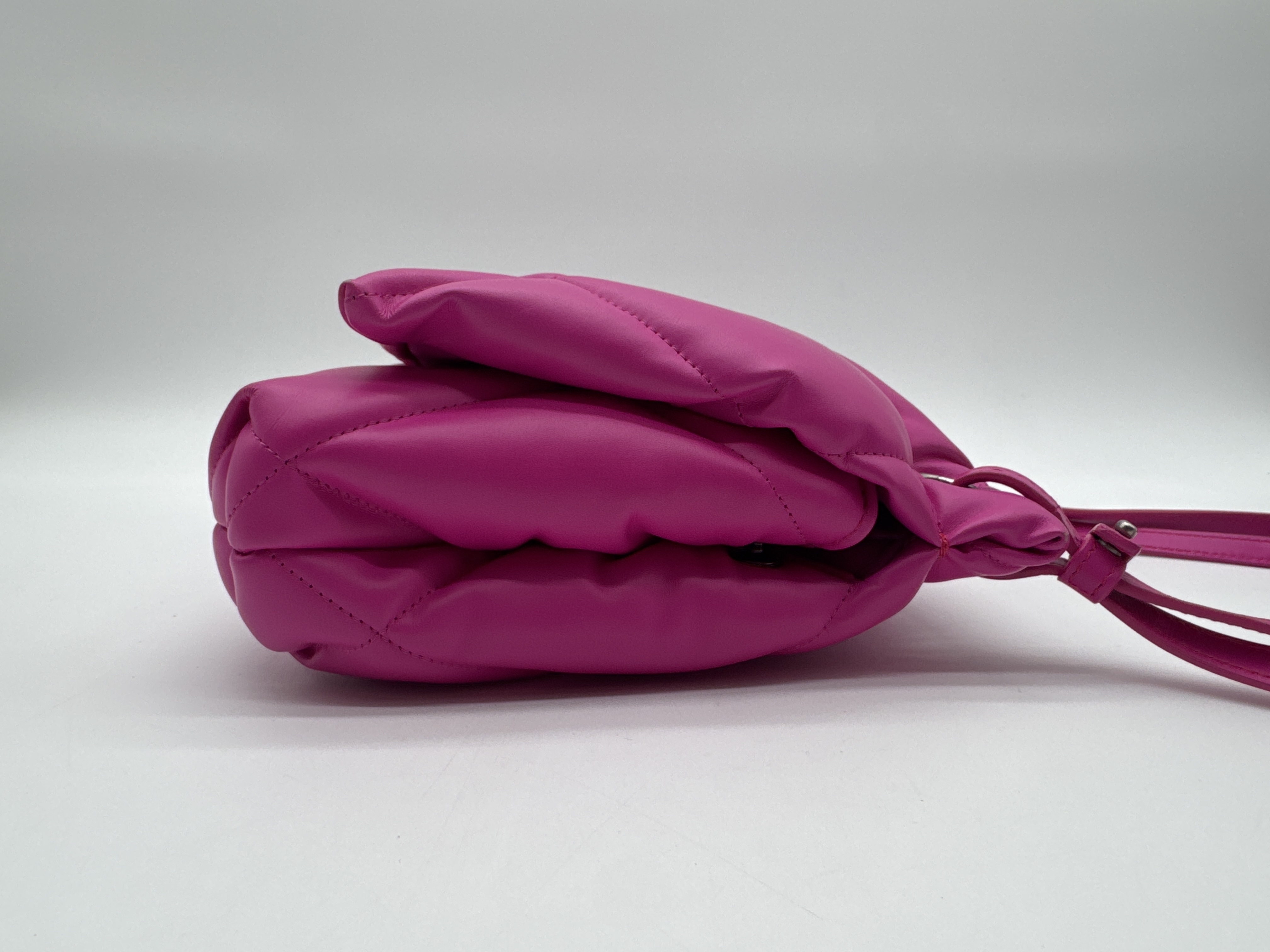 Touch Puffy Pink Shoulder Bag Handbag — view 3