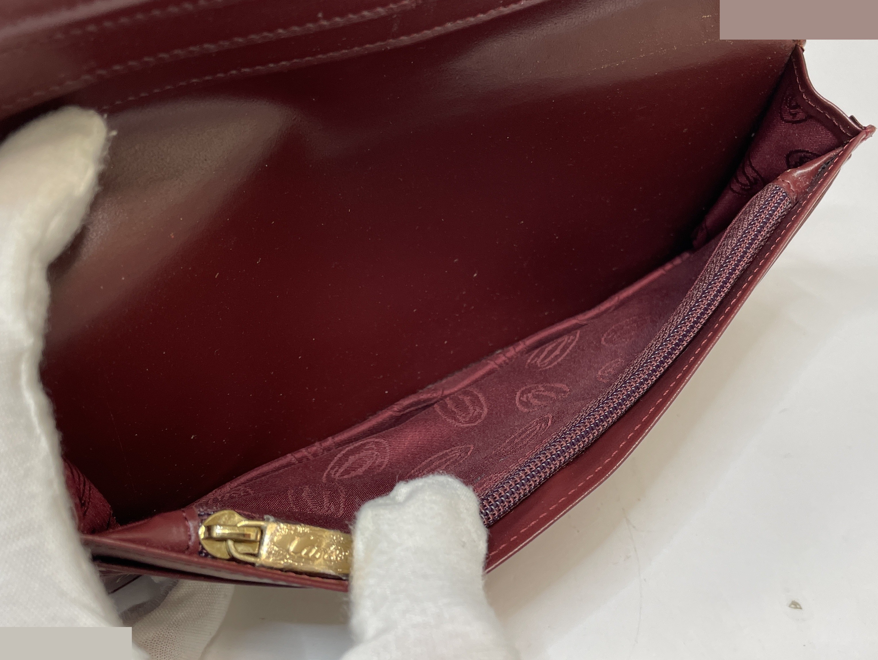 Mustline Genuine Leather Bi-fold Long Wallet, Bordeaux, Gold Hardware — view 9