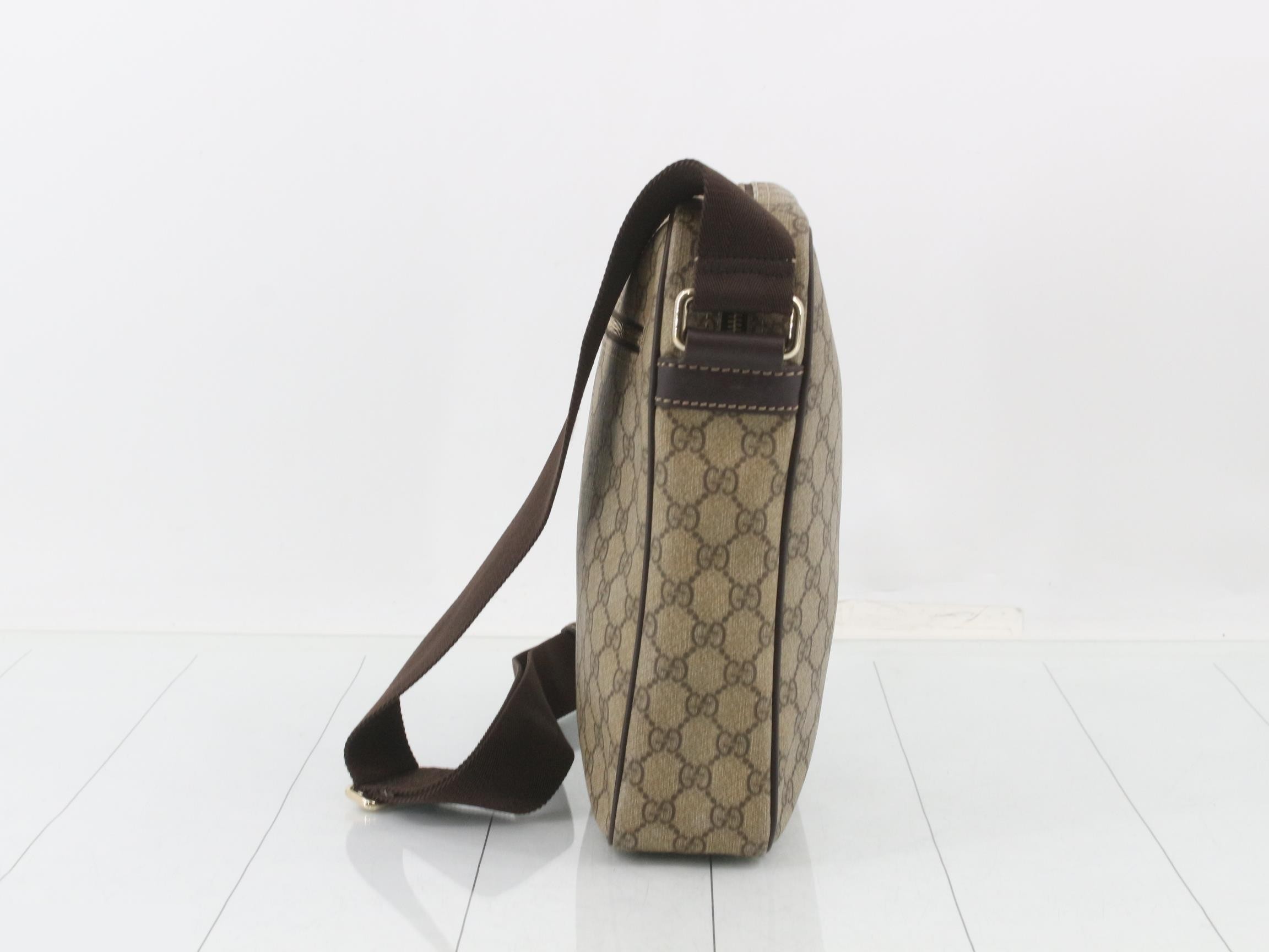beige — view 3