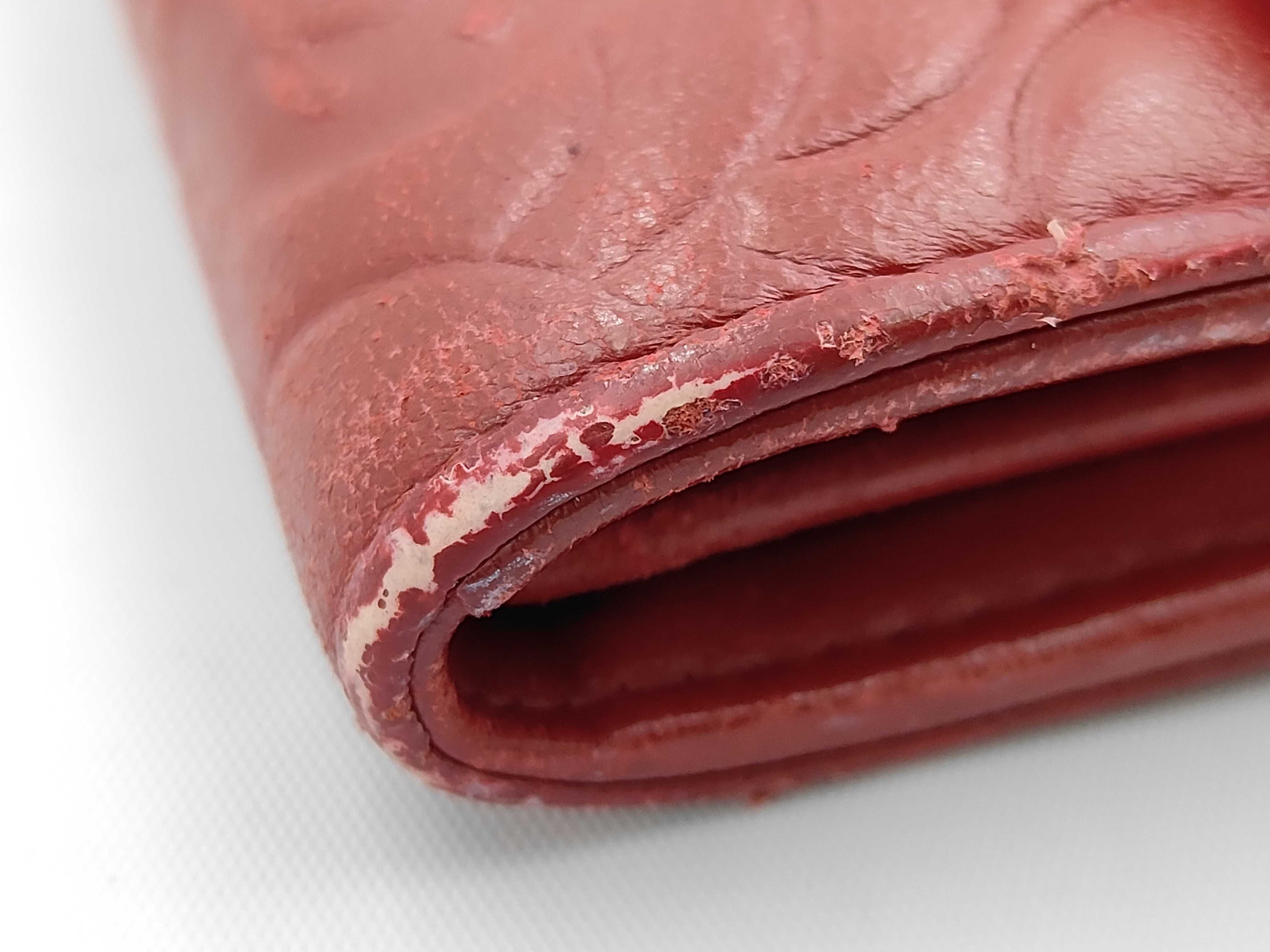 wallet — view 3