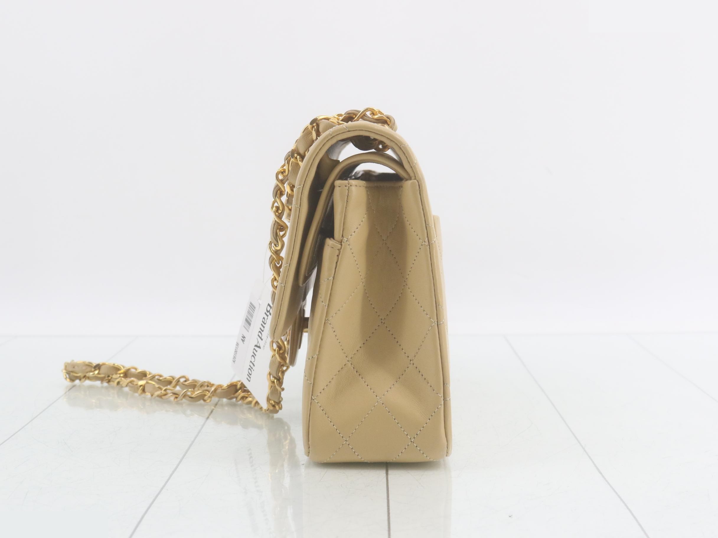 Lambskin WW with guarantee, beige matelassé — view 3