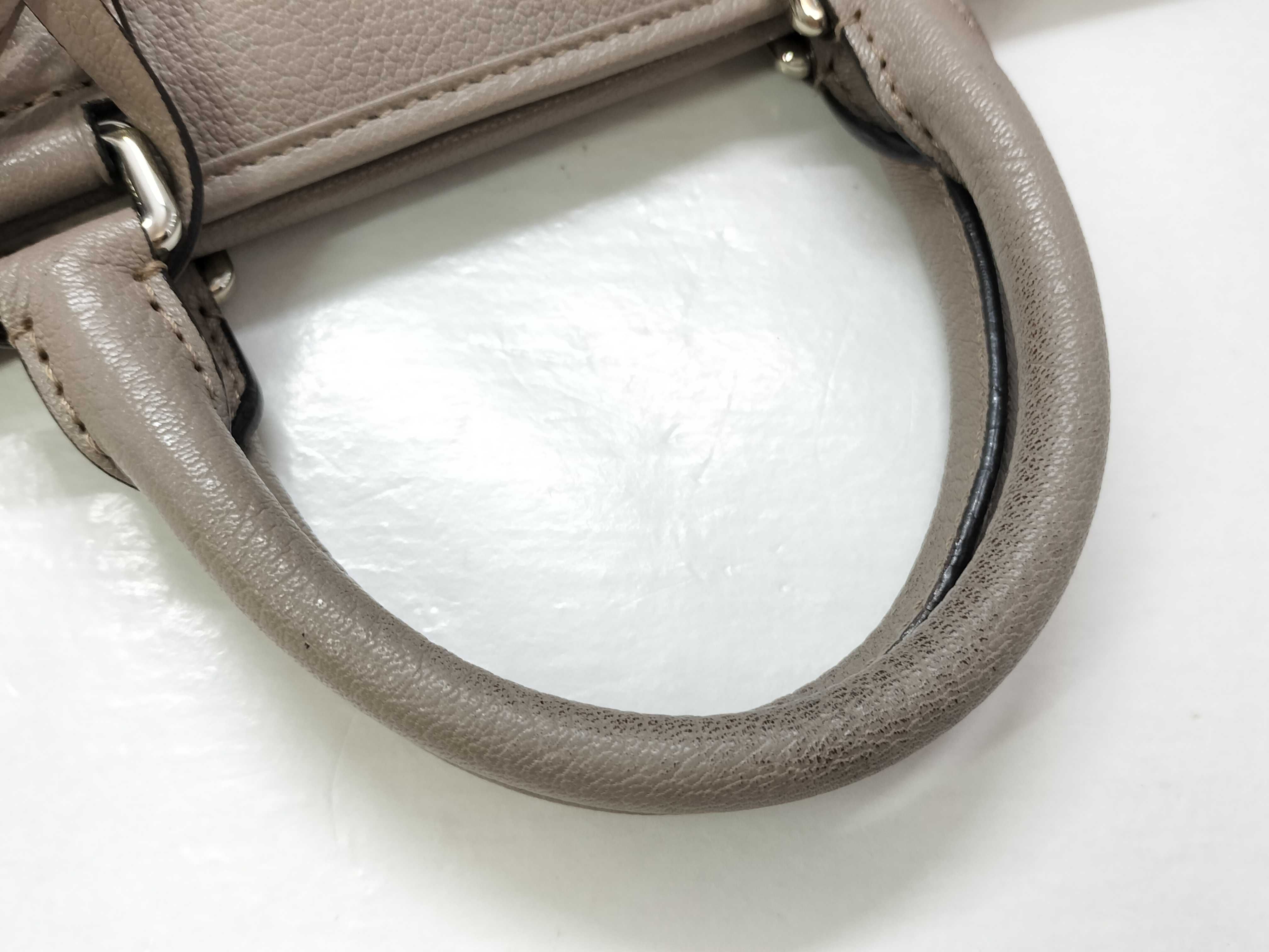 handbag — view 3